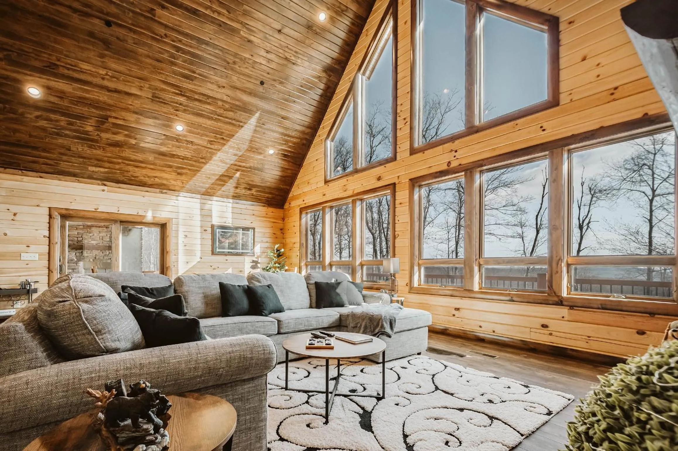 Property building in Water & Mountain Retreat