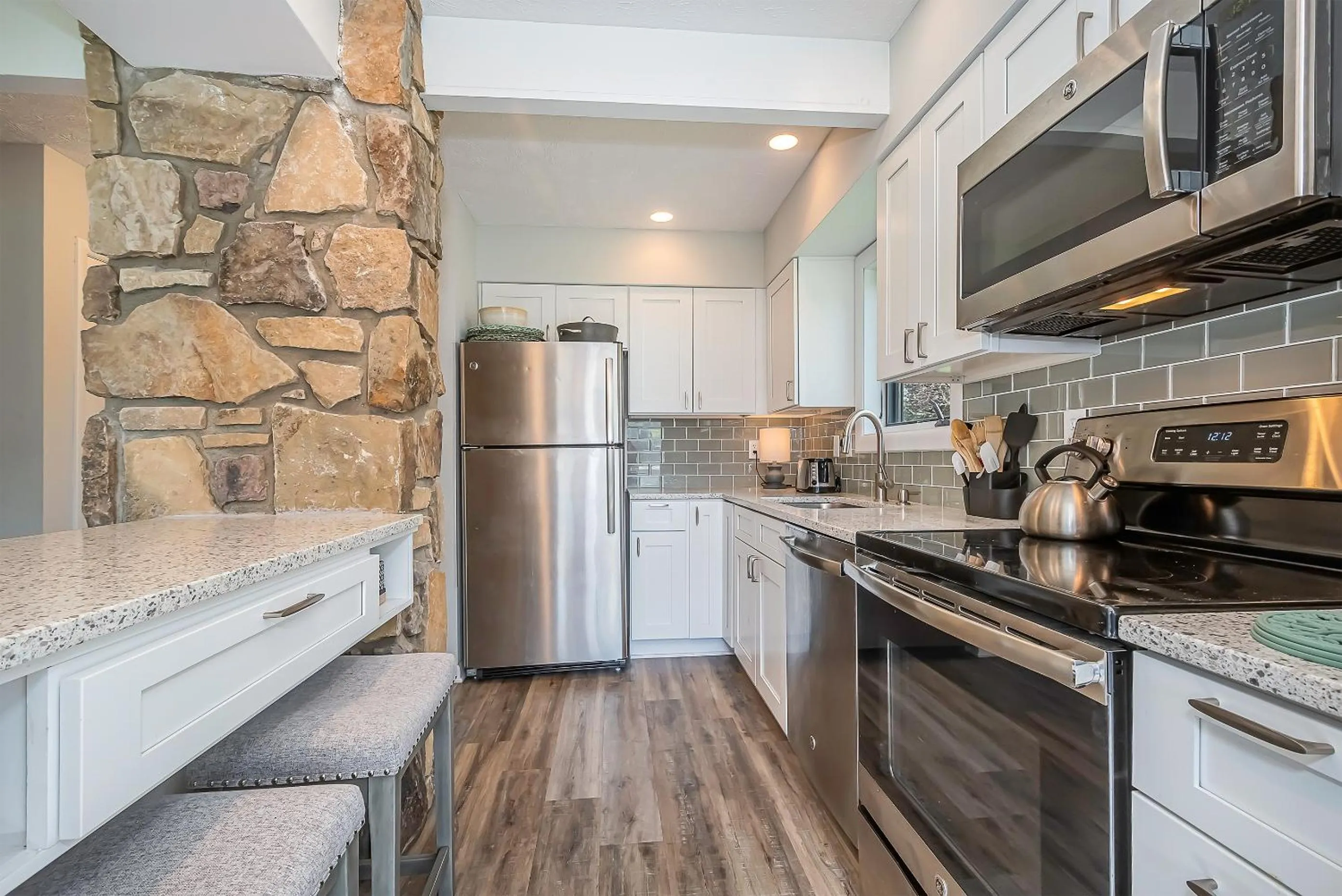 Property building in Ski Harbor 11