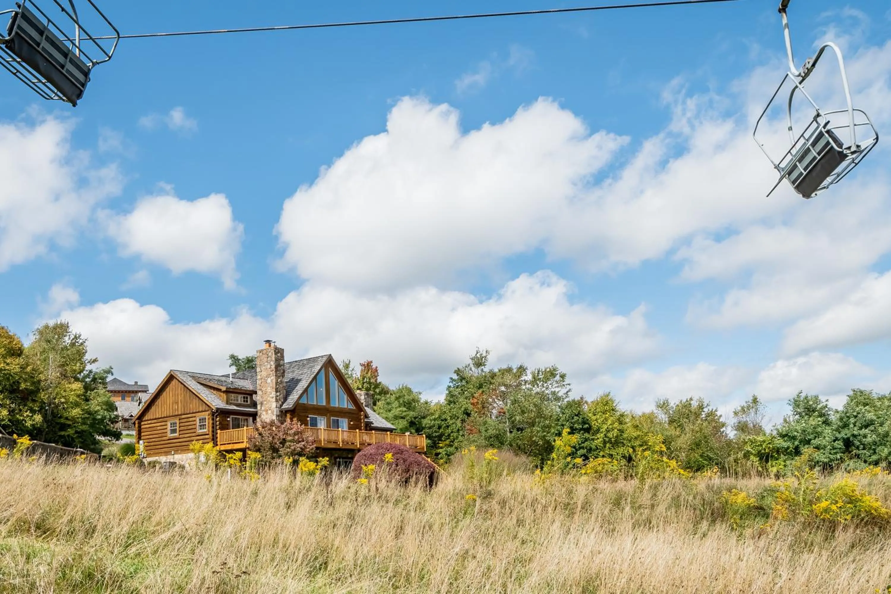 Property building in Wispy Business