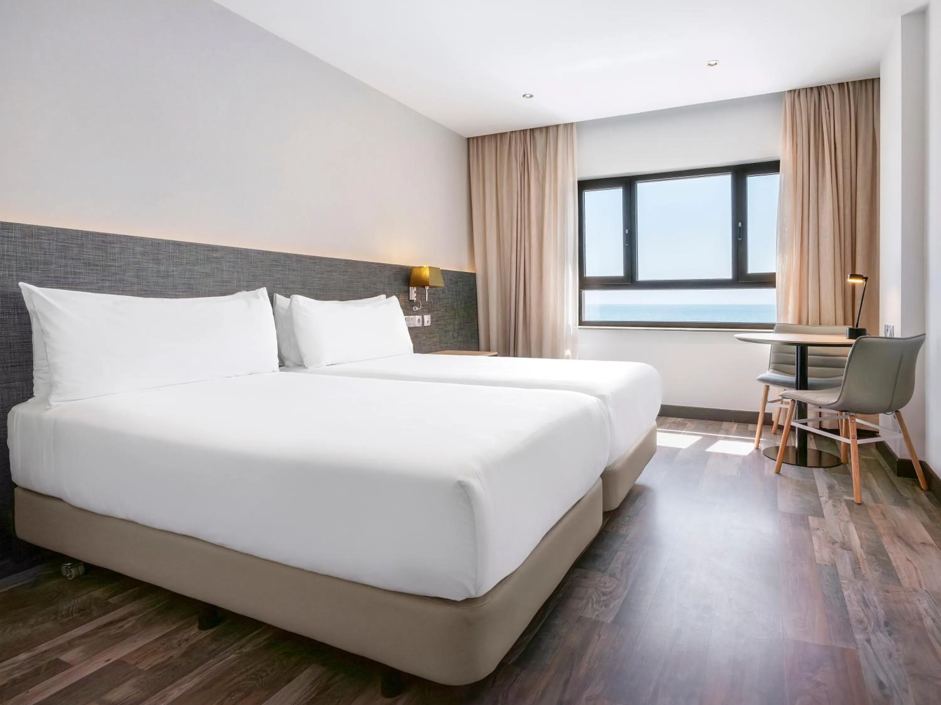 Bed in Hotel Cádiz Paseo del Mar, Affiliated by Meliá