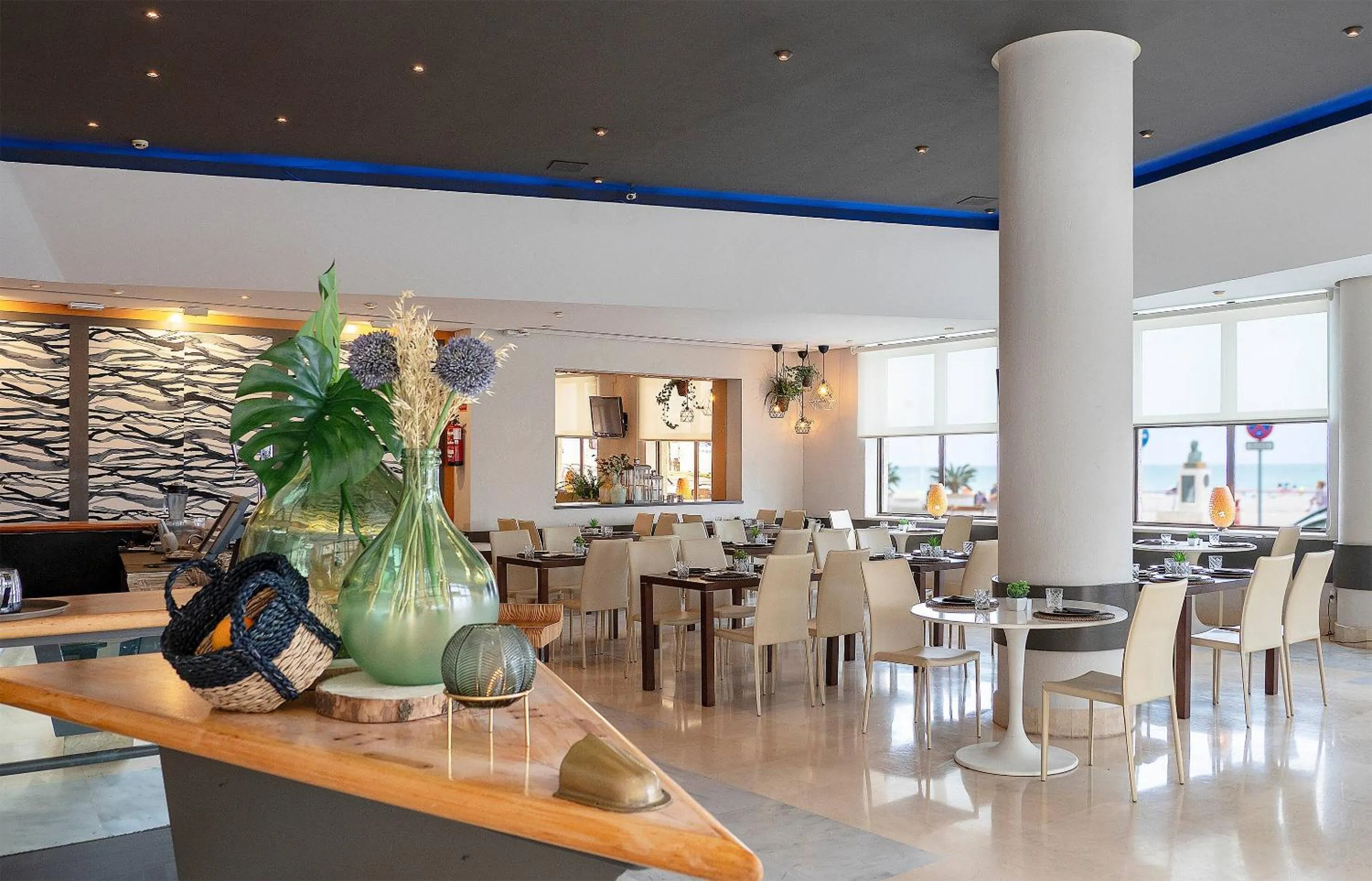 Hotel Cádiz Paseo del Mar Affiliated by Meliá