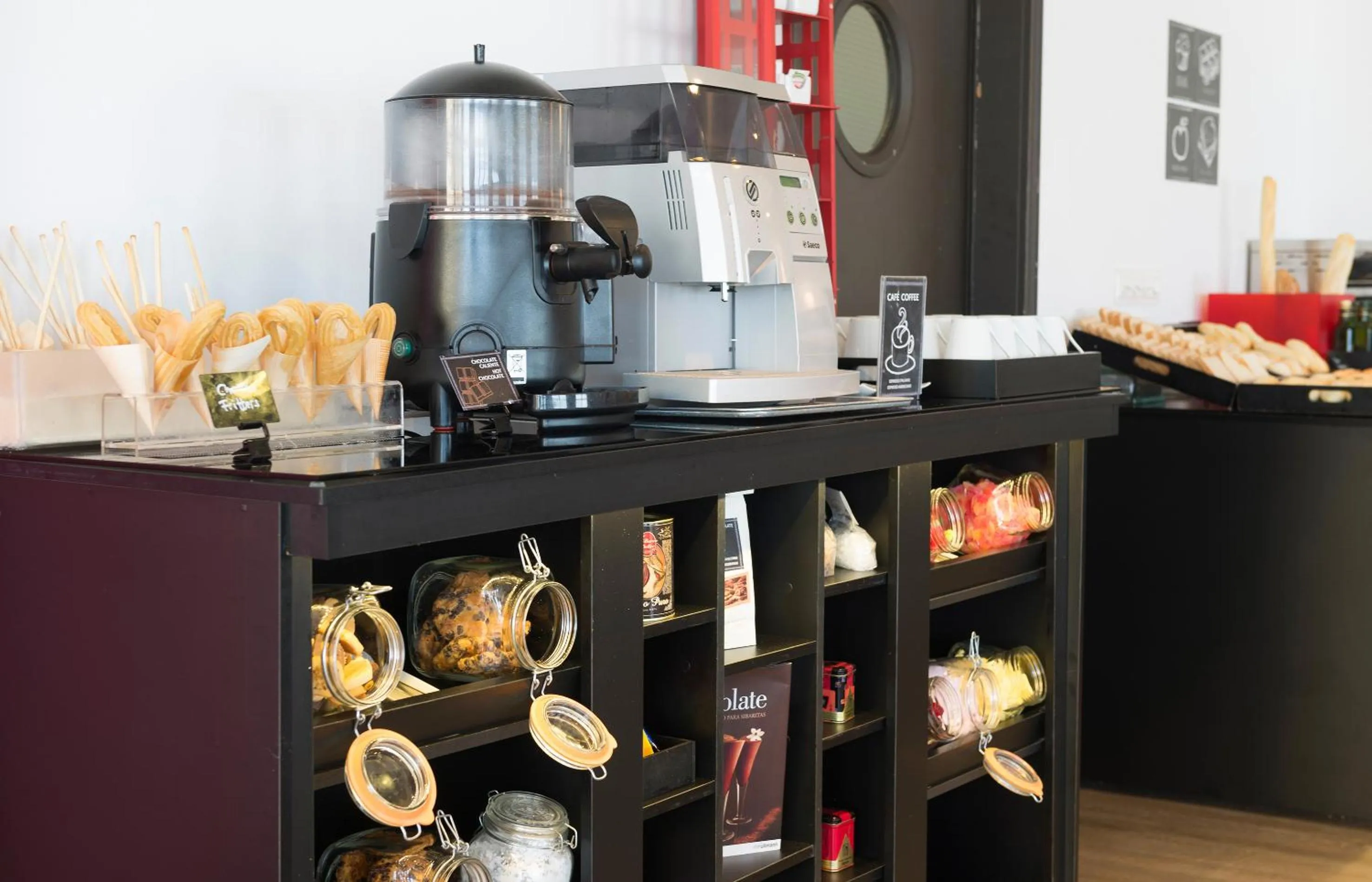 Restaurant/places to eat in Hotel Cádiz Paseo del Mar, Affiliated by Meliá