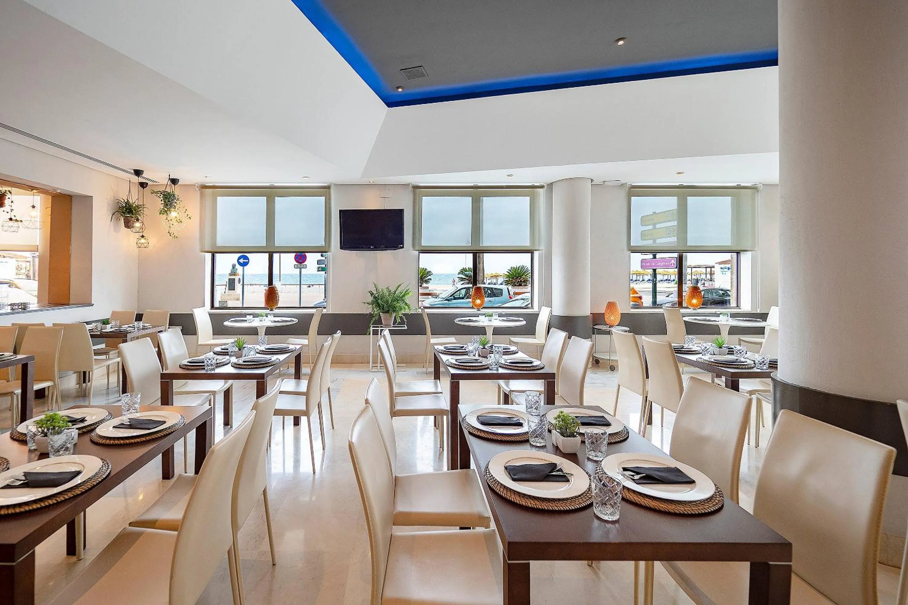 Hotel Cádiz Paseo del Mar Affiliated by Meliá