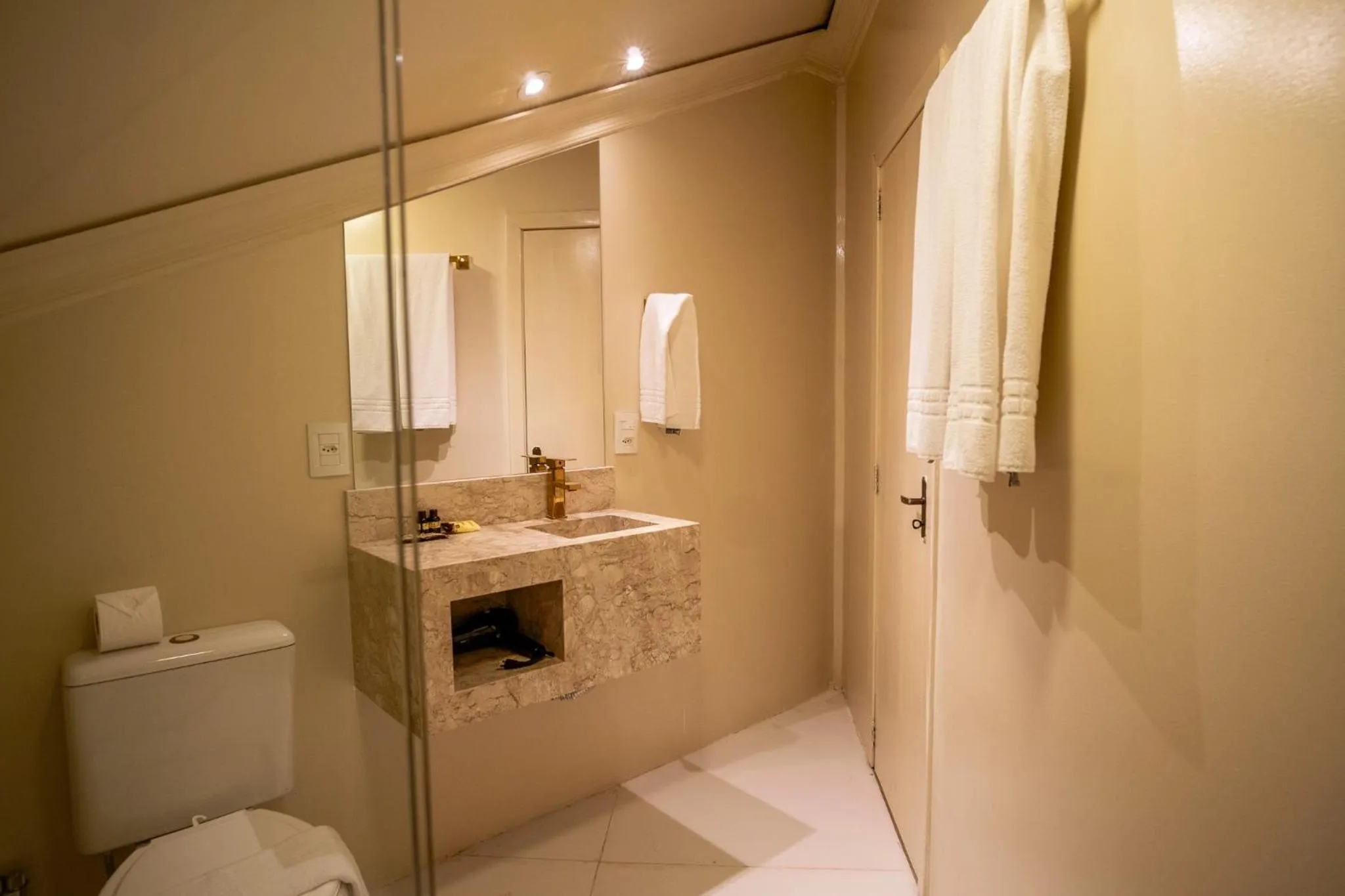 Shower in Chocoland Hotel Gramado