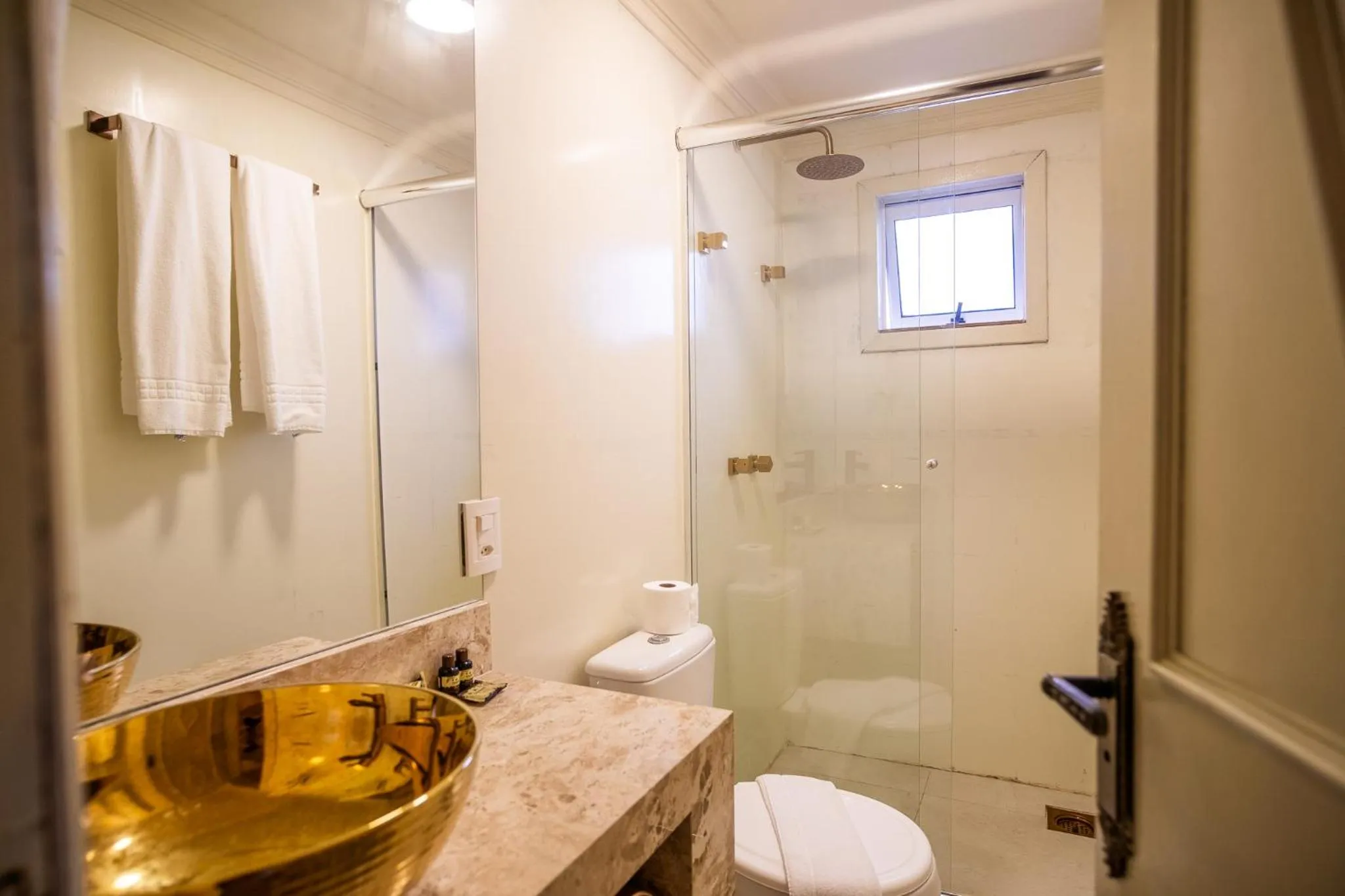 Shower in Chocoland Hotel Gramado