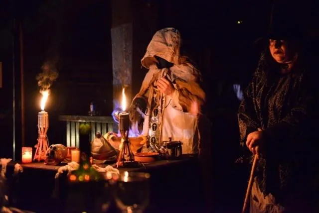 Evening entertainment in Hotel Gastronómico Casa Rosalia