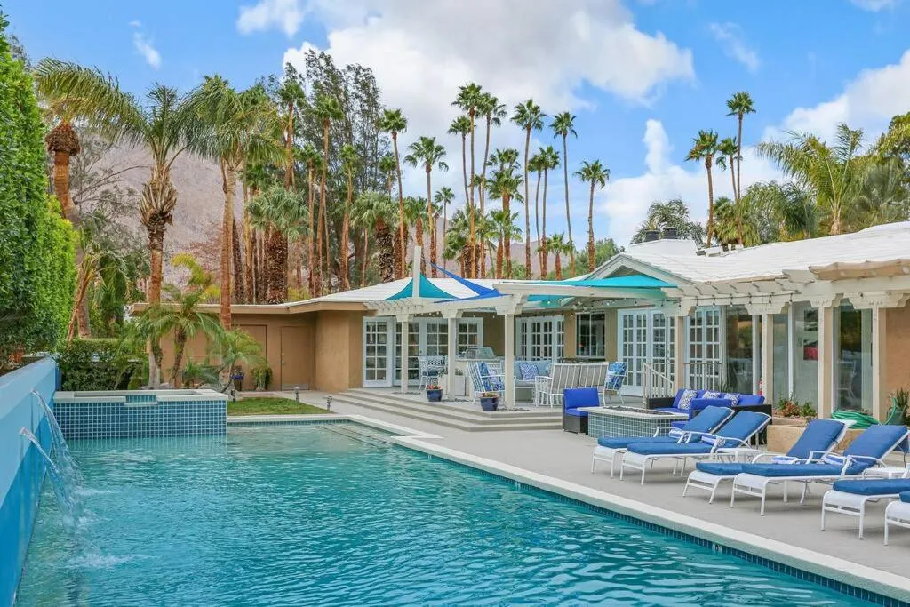 Near Downtown Palm Springs, 7 BD 7 BTH, 80FT Pool, Pickleball