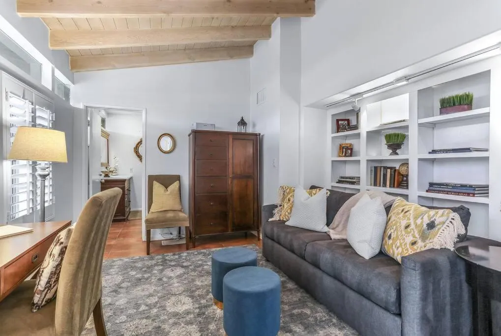 Near Downtown Palm Springs, 7 BD 7 BTH, 80FT Pool, Pickleball