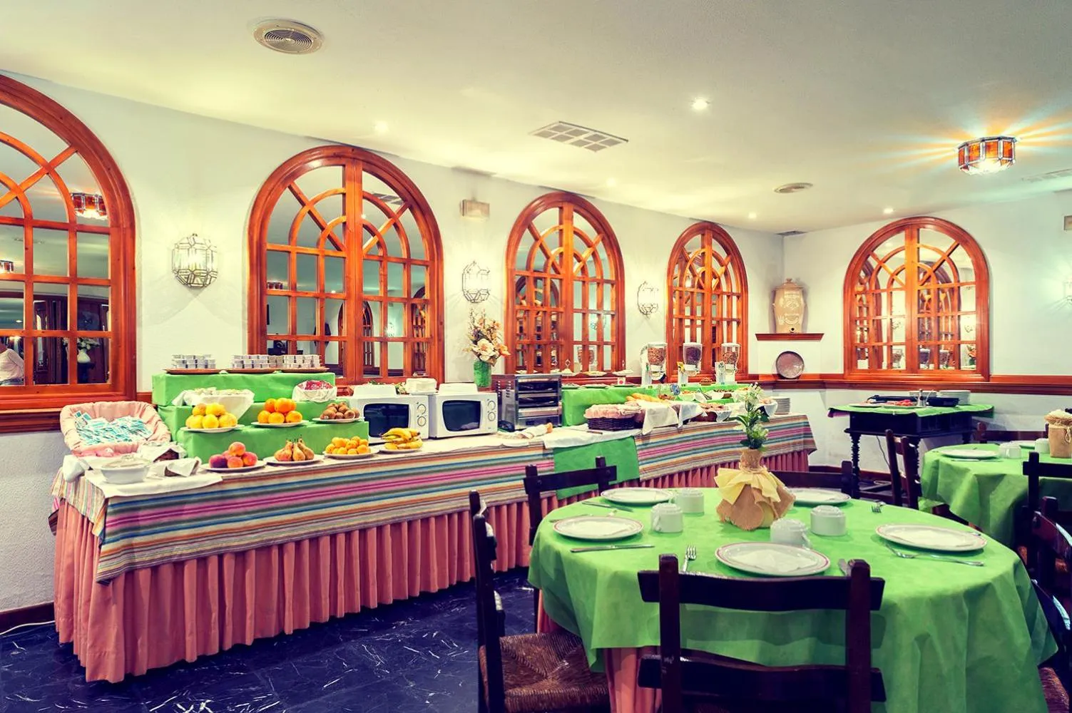 Restaurant/places to eat in Hotel Museo Los Infantes