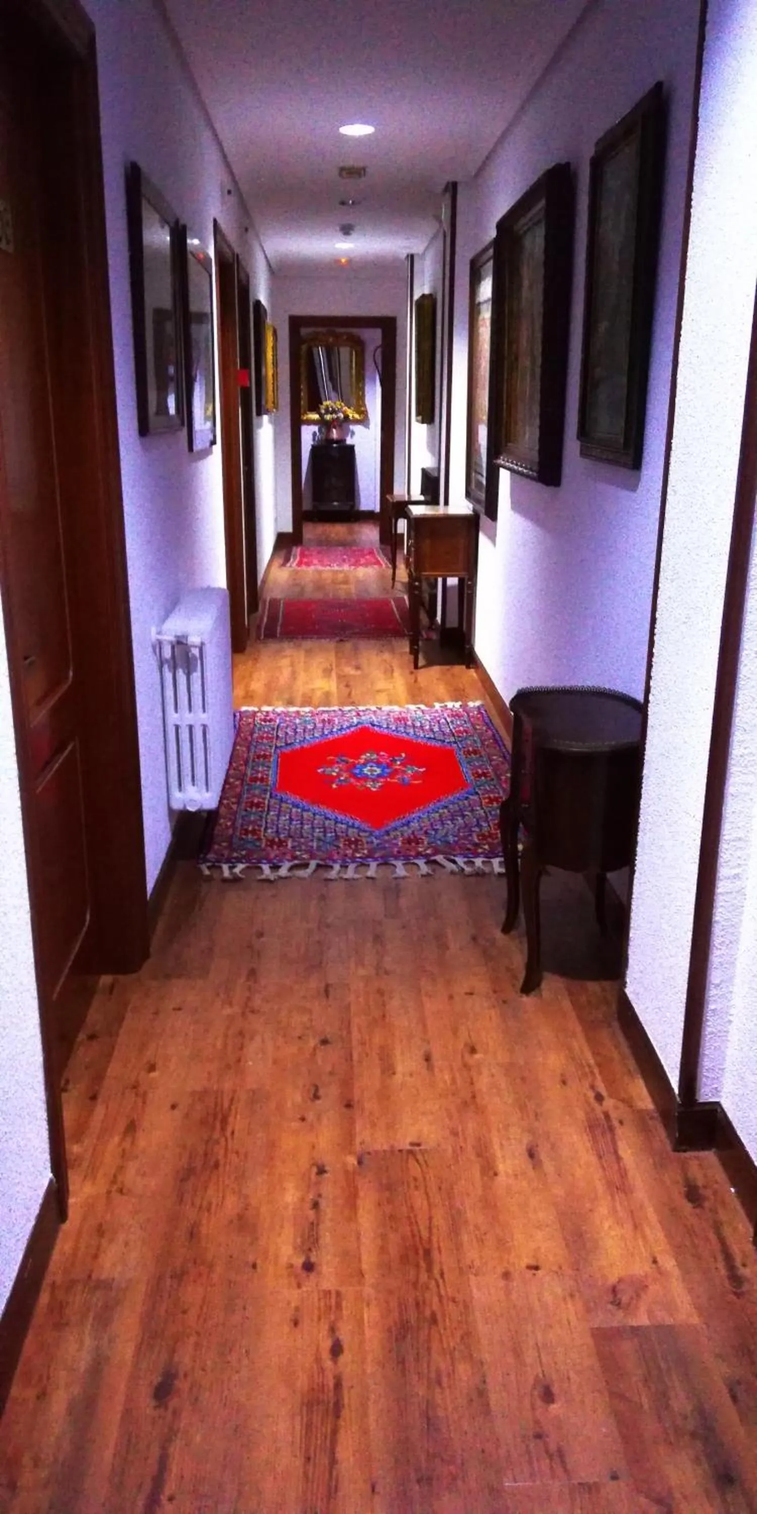 Decorative detail, Bed in Hotel Museo Los Infantes