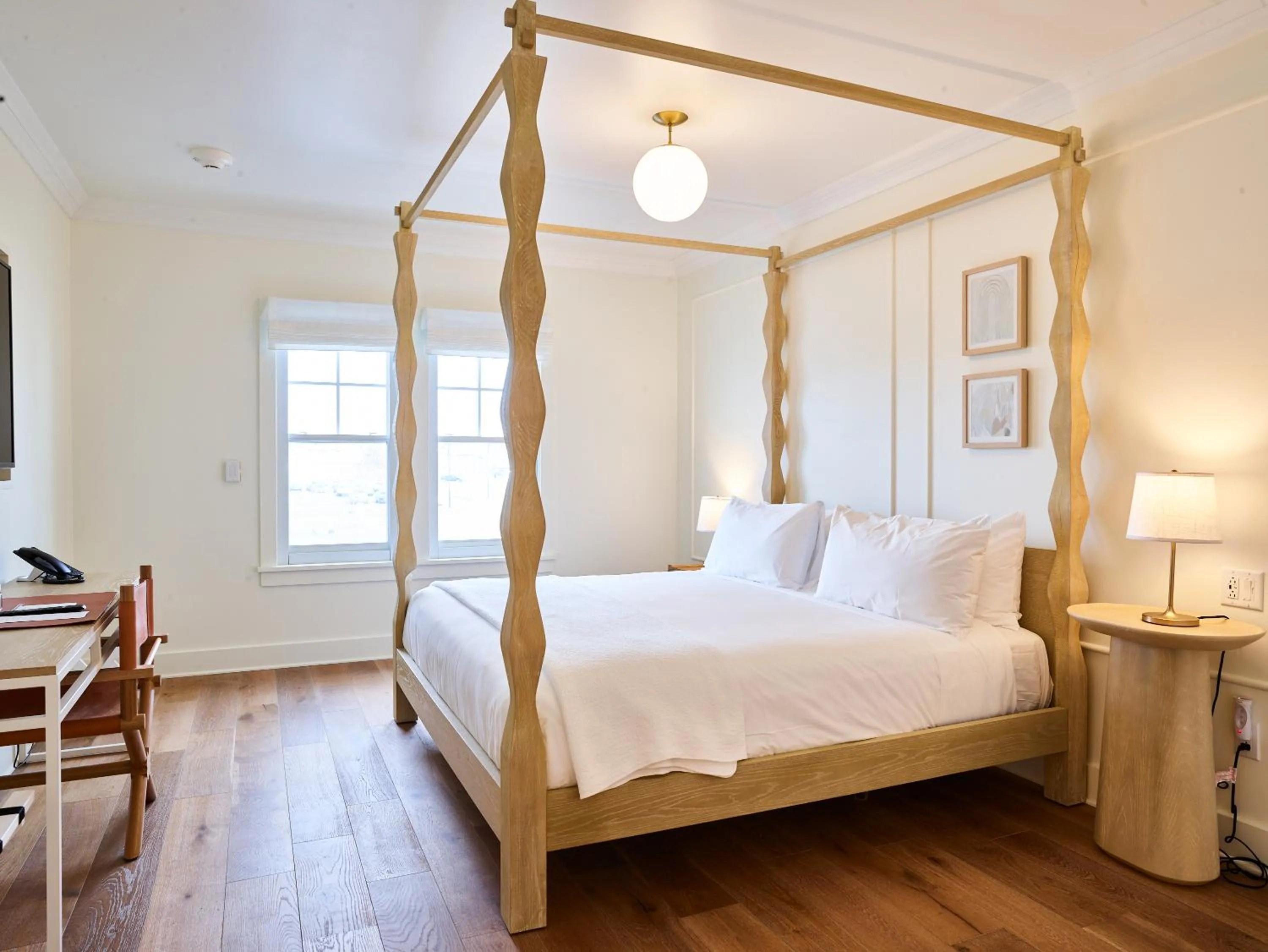 City view, Bed in The Lake House on Canandaigua