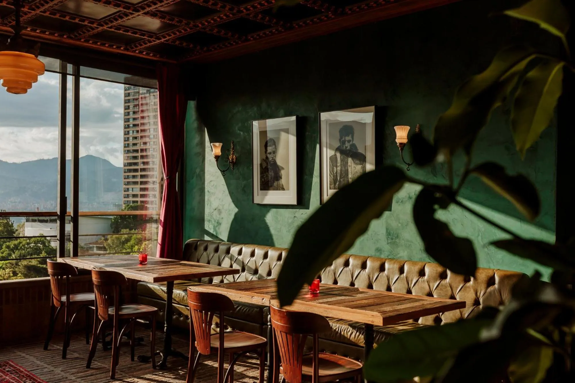 Lounge or bar in Hotel El Zarzo