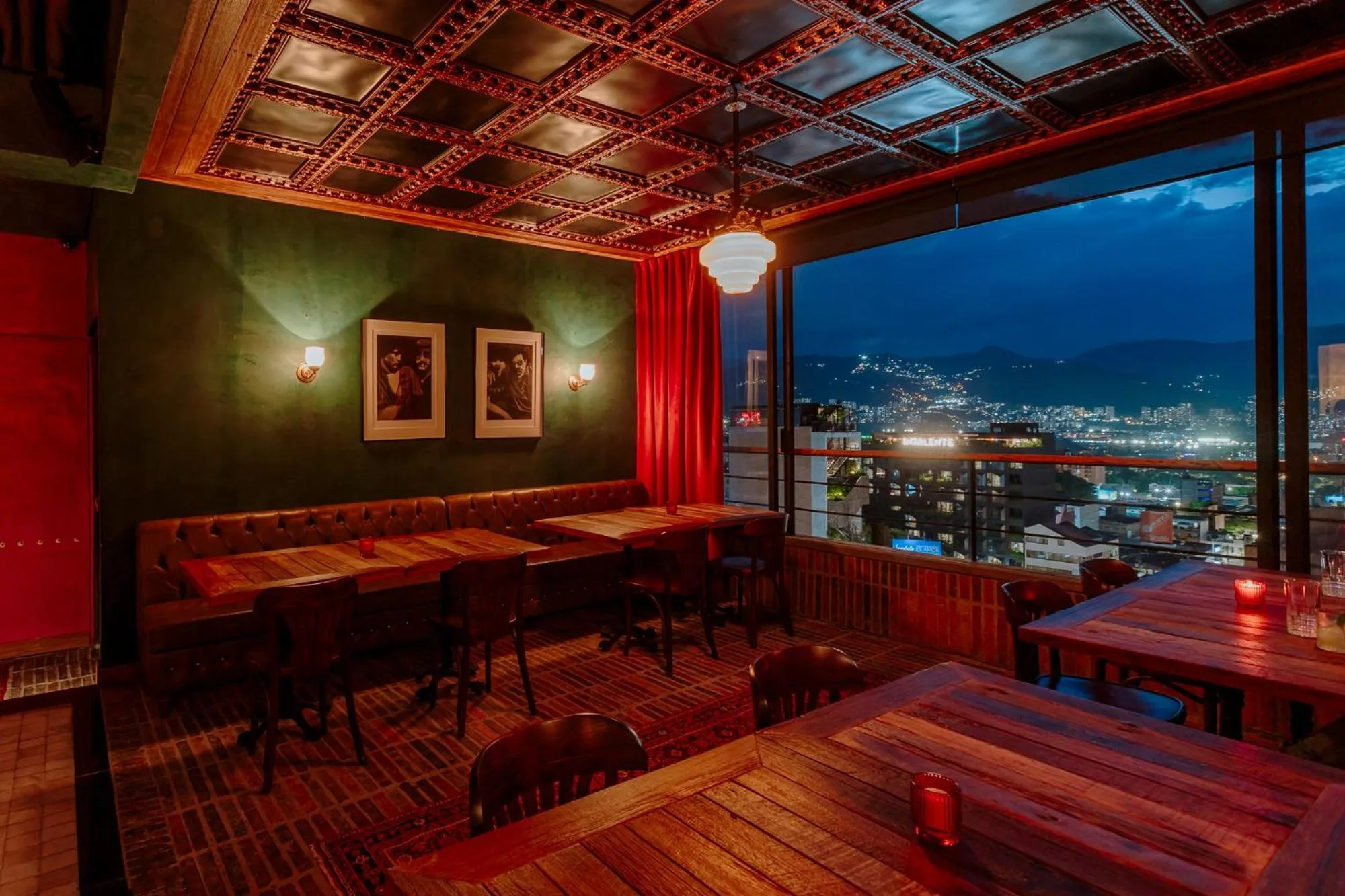 Lounge or bar in Hotel El Zarzo