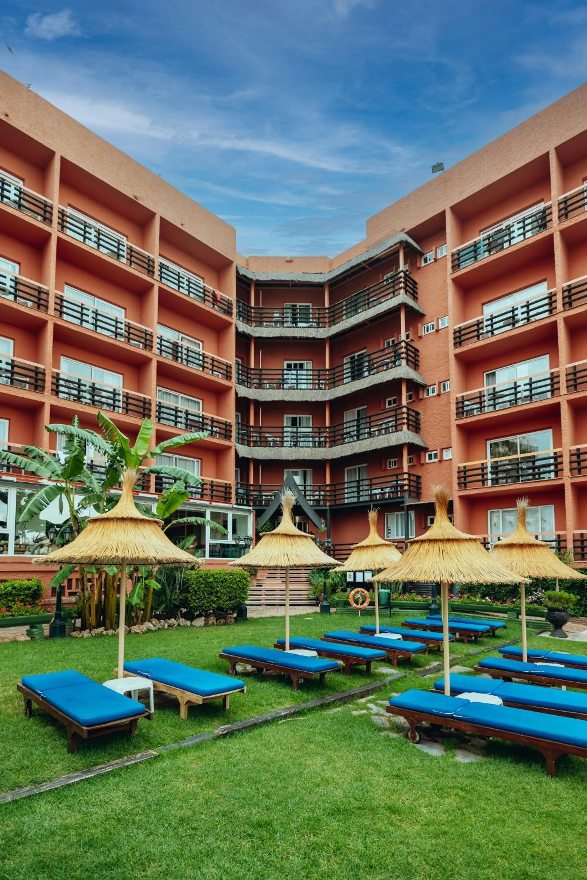 Facade/entrance in Hotel MS Tropicana Costa del Sol