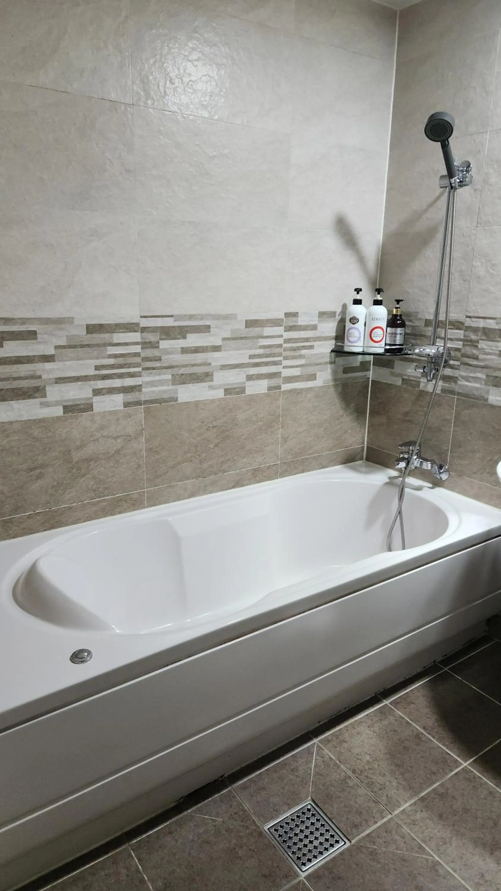 Hot Tub in Galleria Hotel