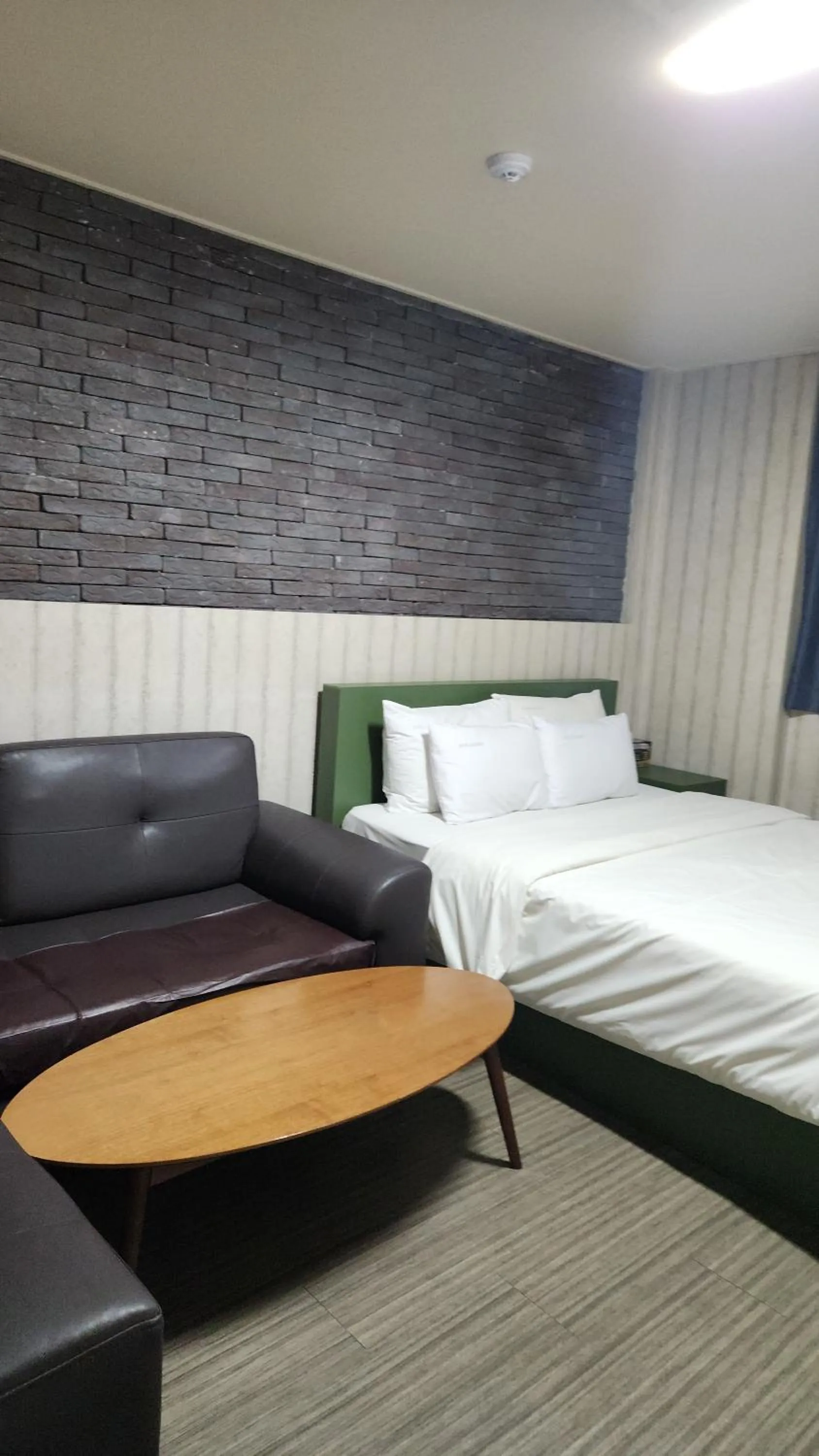 Bed in Galleria Hotel