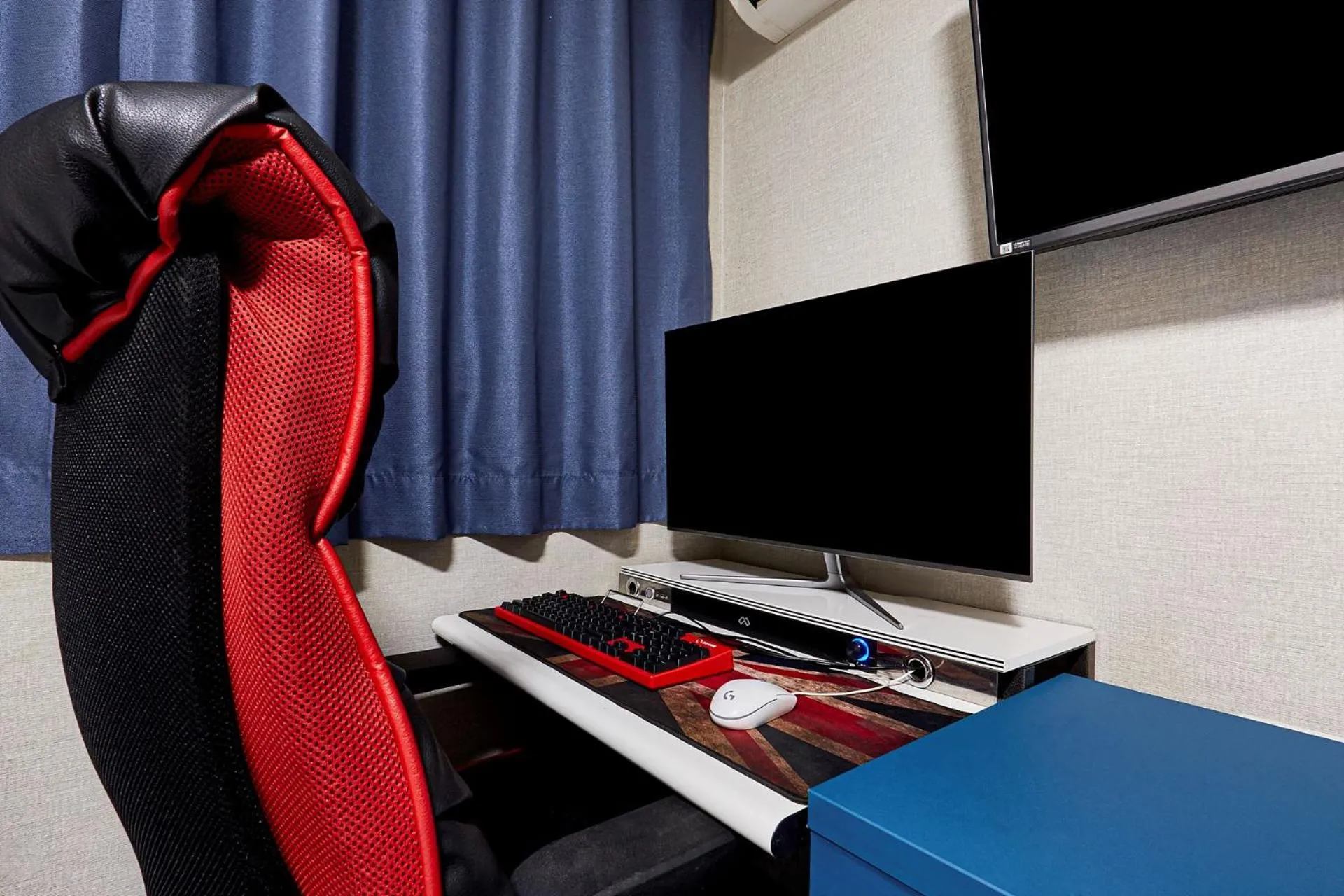 TV and multimedia in Galleria Hotel