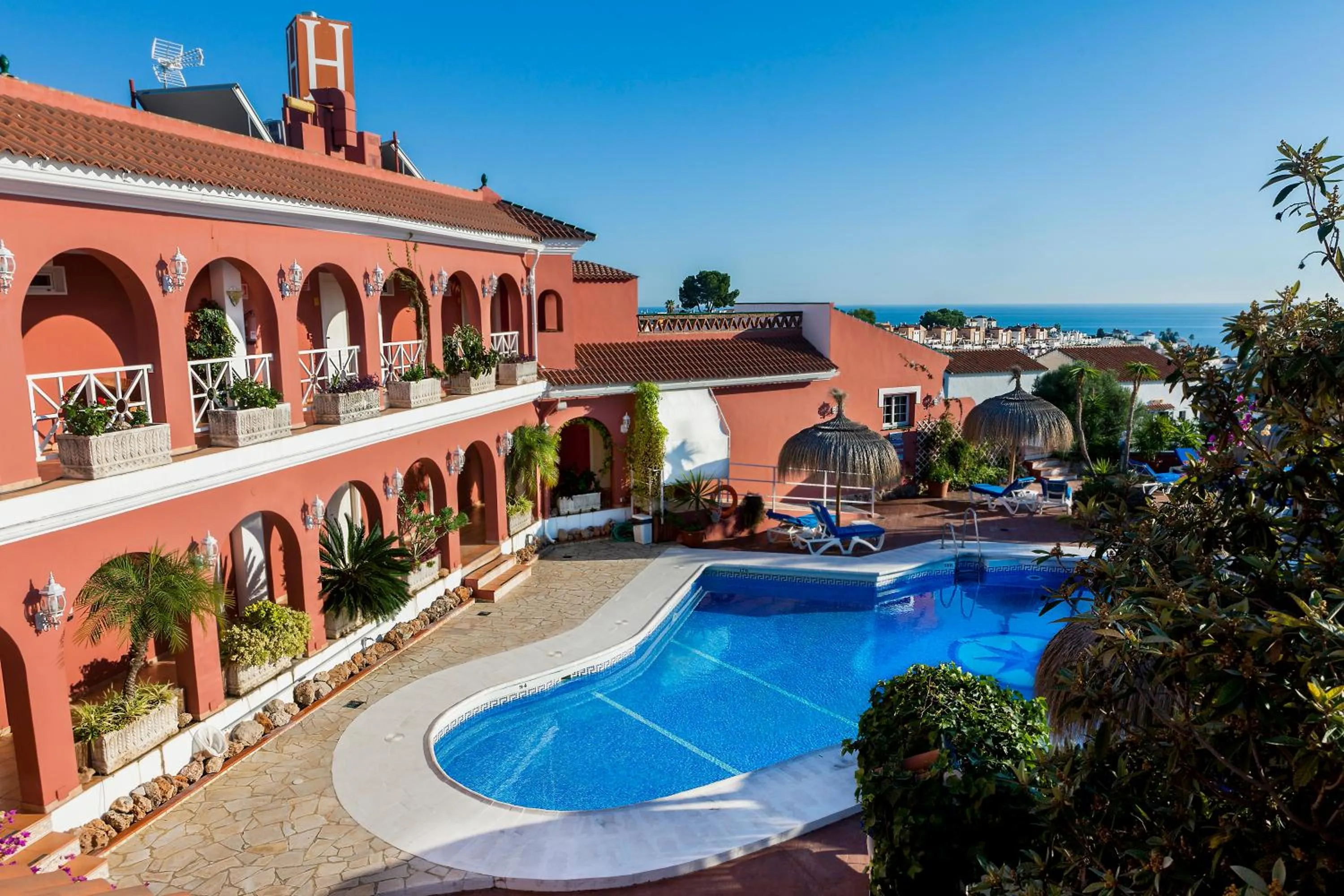 Swimming pool in Los Arcos