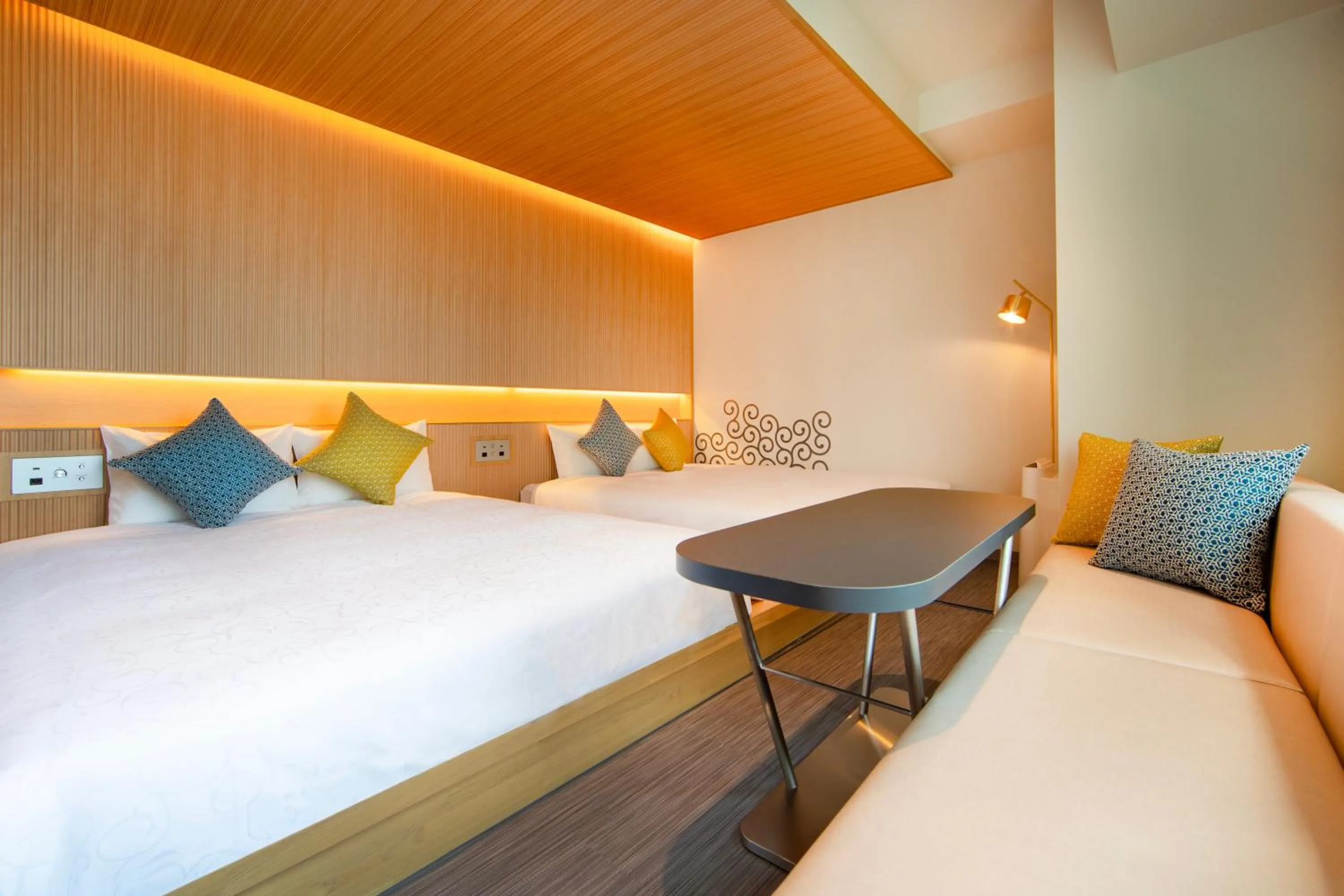 Bed in karaksa hotel colors Tokyo Yaesu