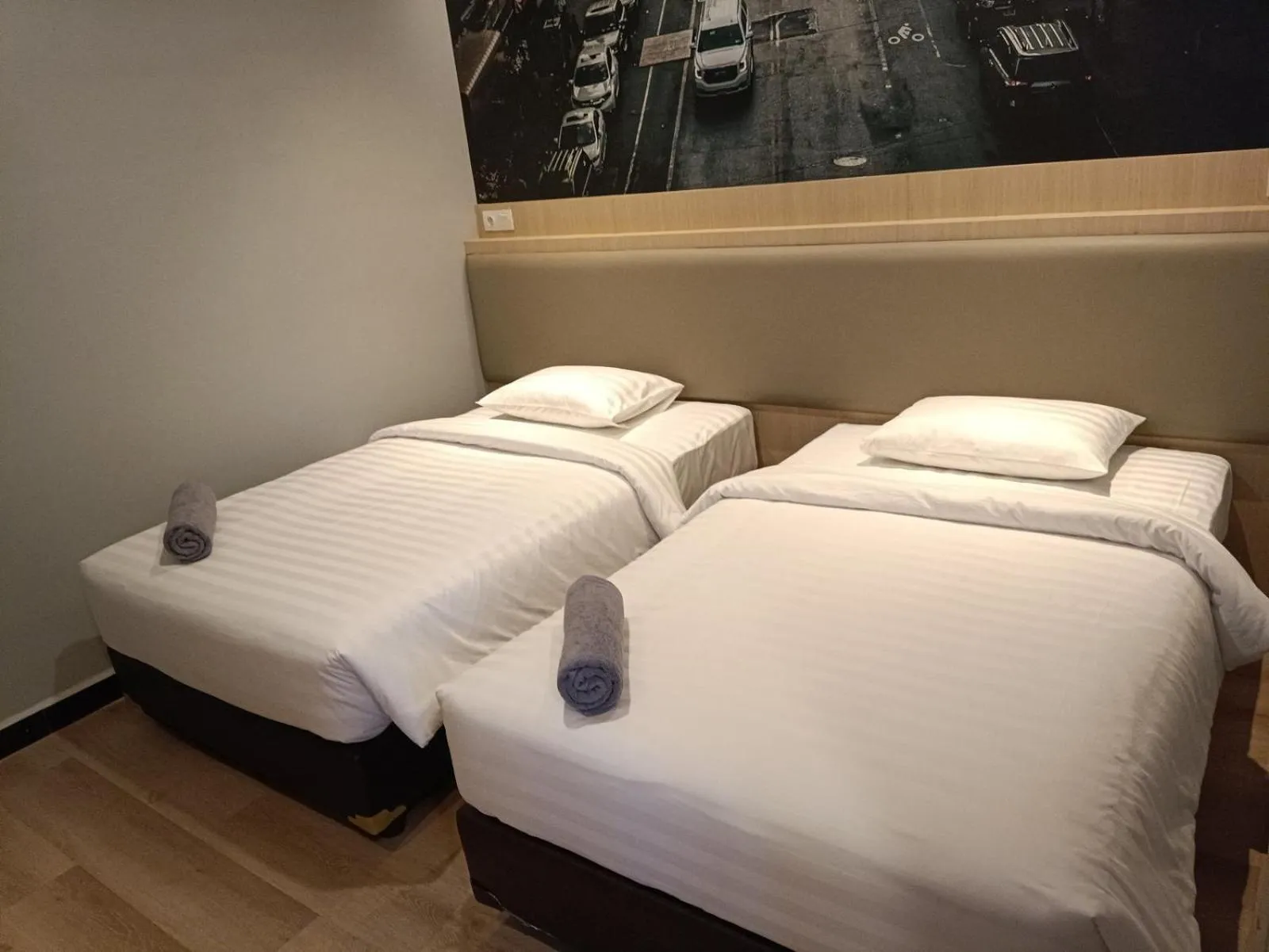 Bed in Odua Golden Mansyur Medan