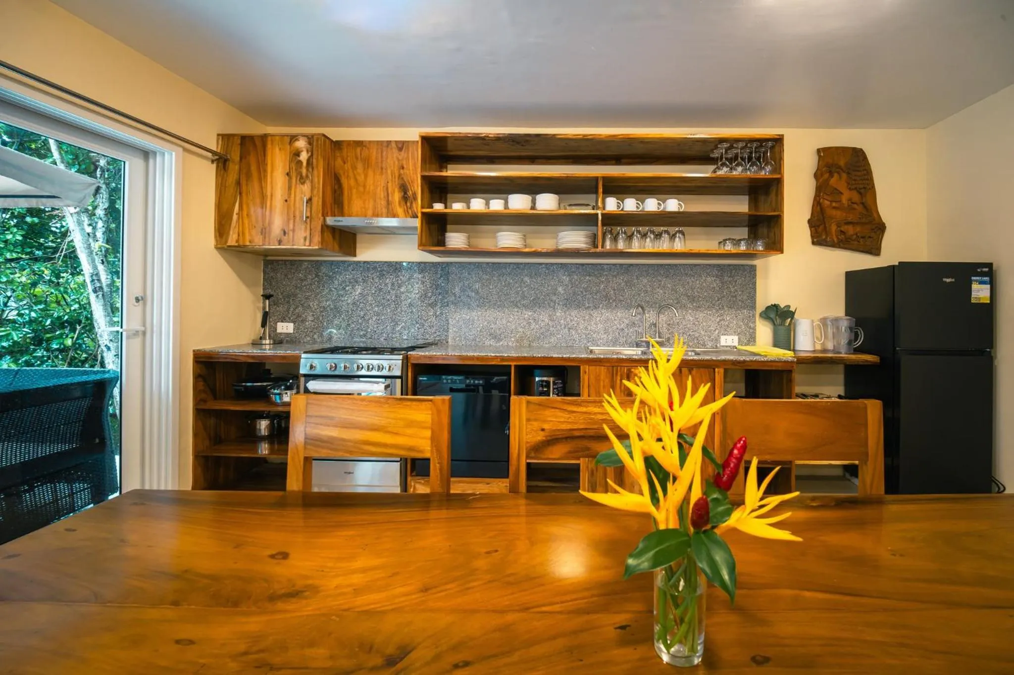 Antique Amor Bungalows & Villas