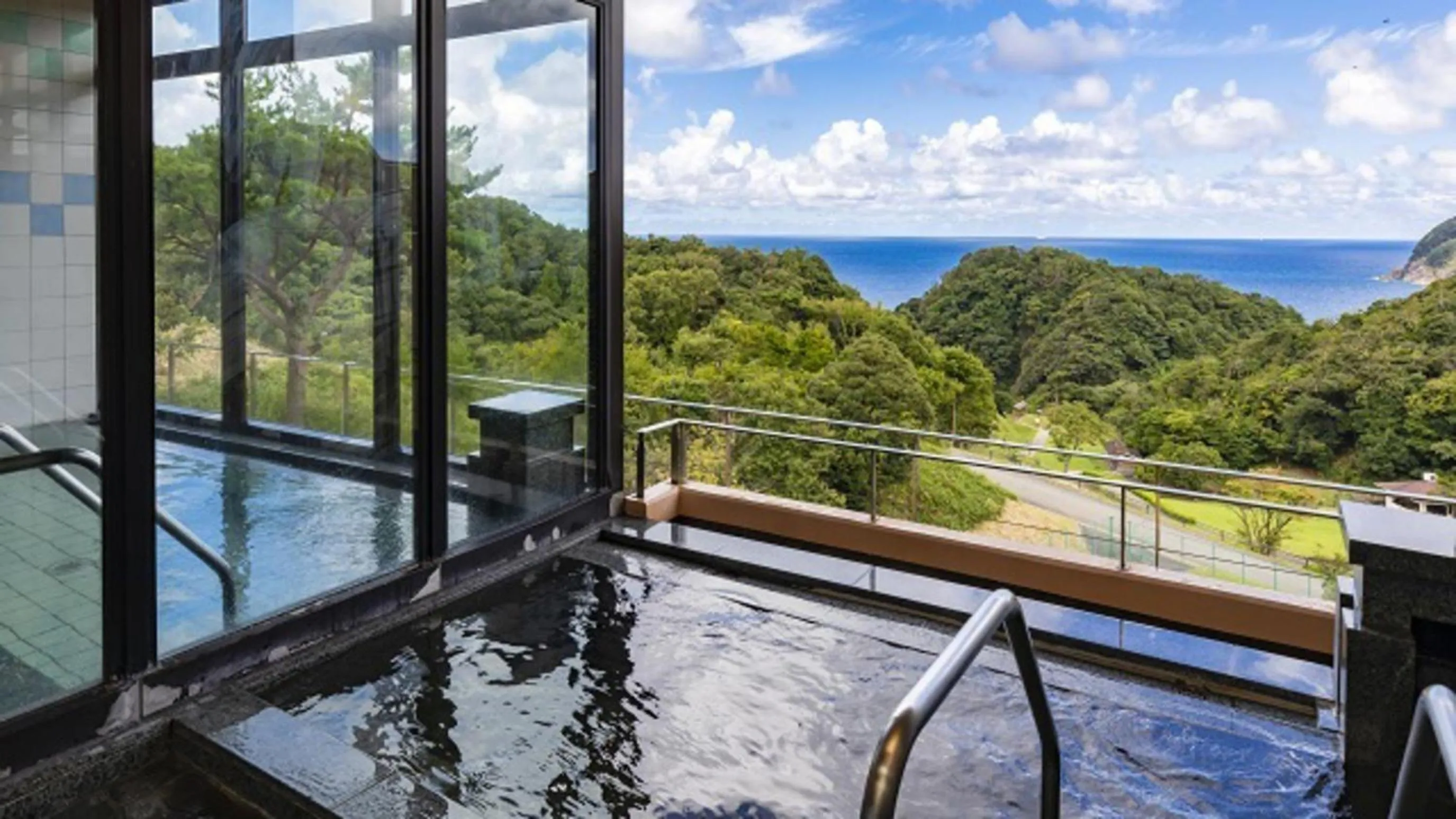 Open Air Bath in Kyukamura Takeno-Kaigan