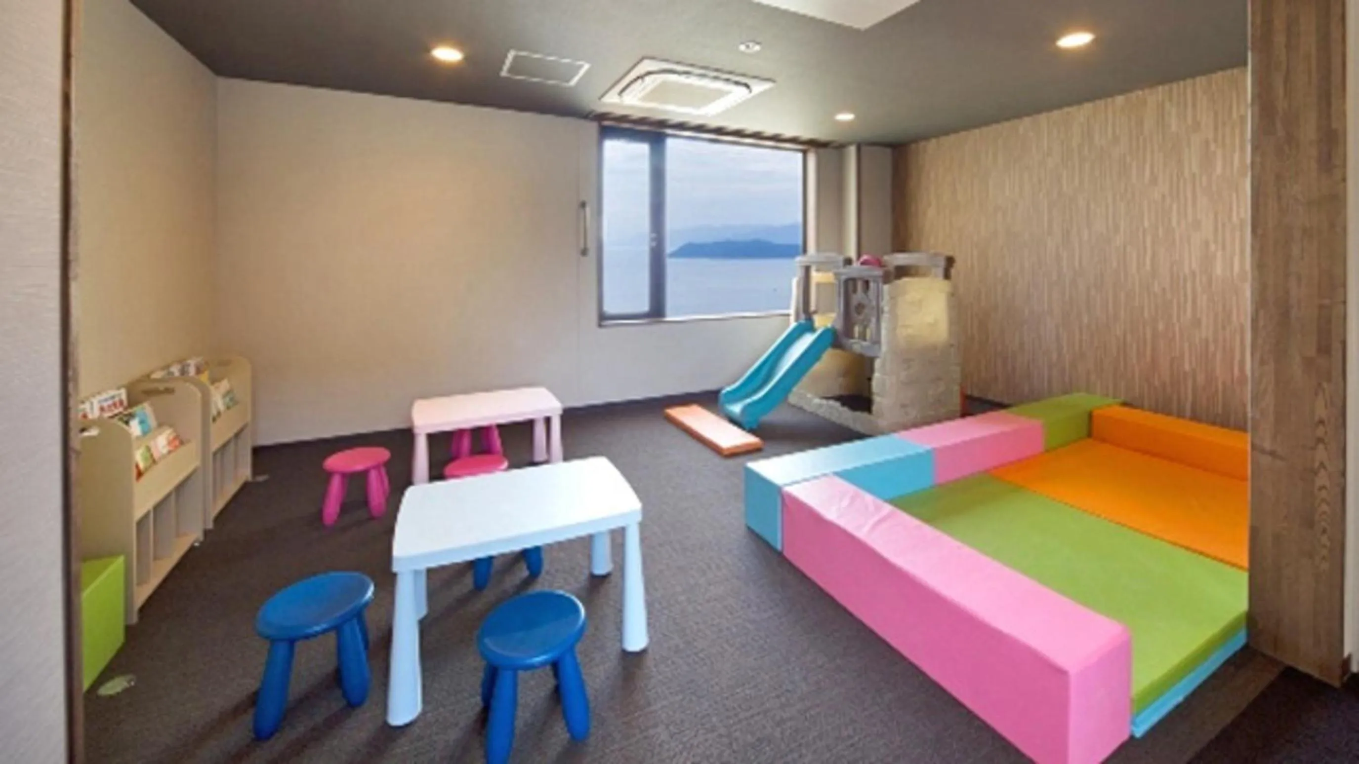 Bed in Kyukamura Kishu-Kada