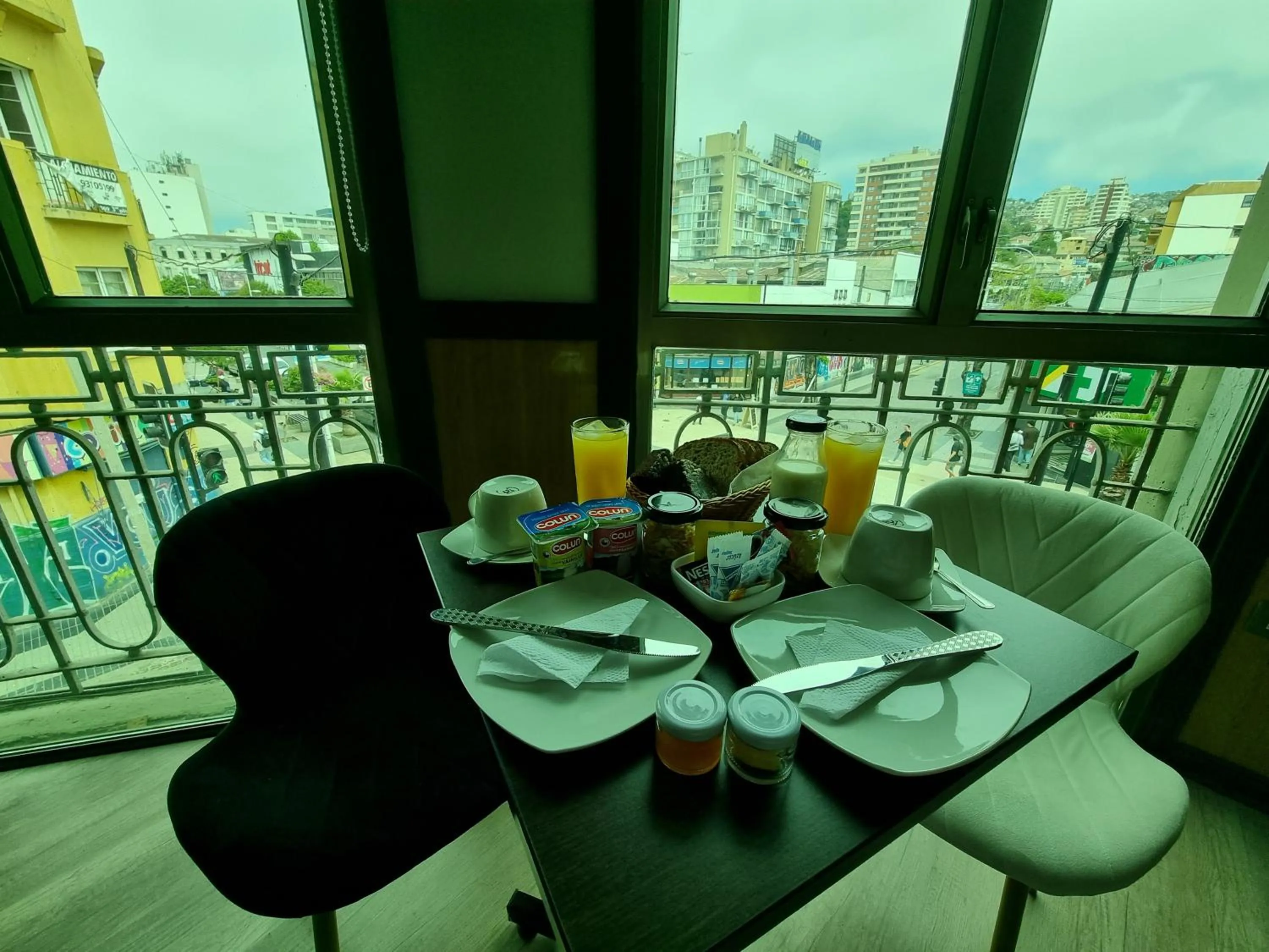 Food and drinks in Hotel Asturias