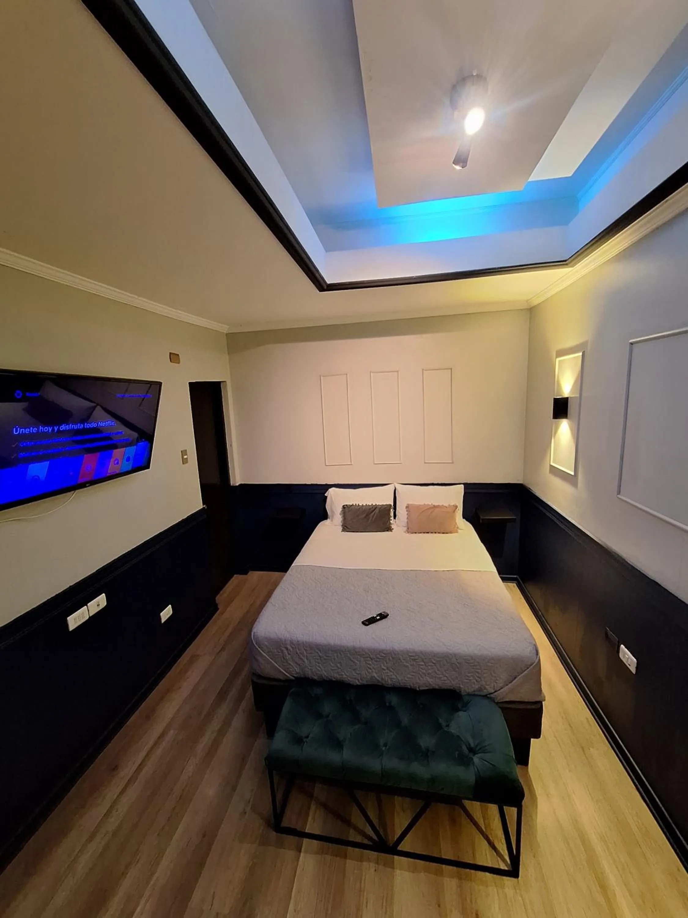 Bed in Hotel Asturias