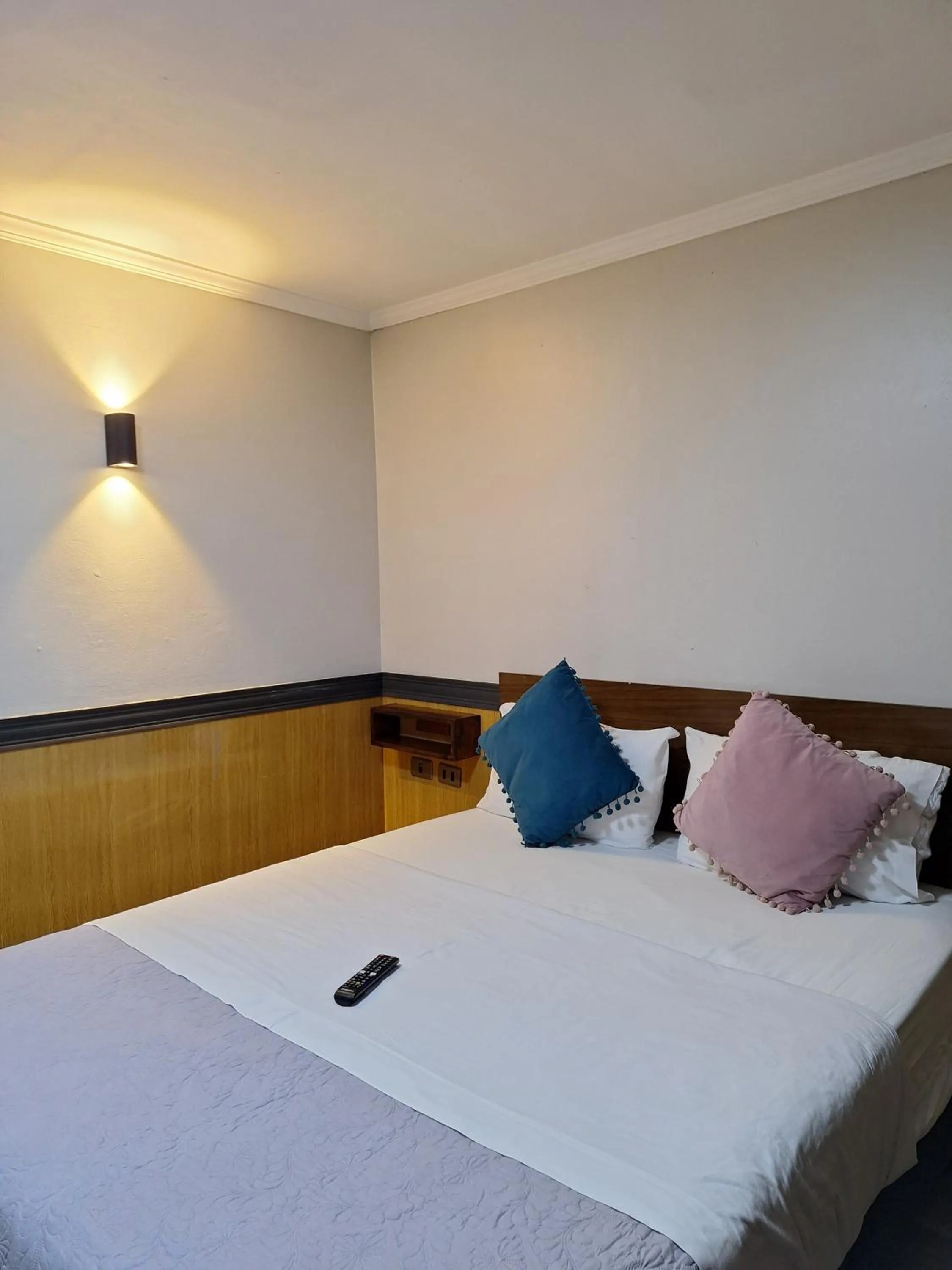 Bed in Hotel Asturias