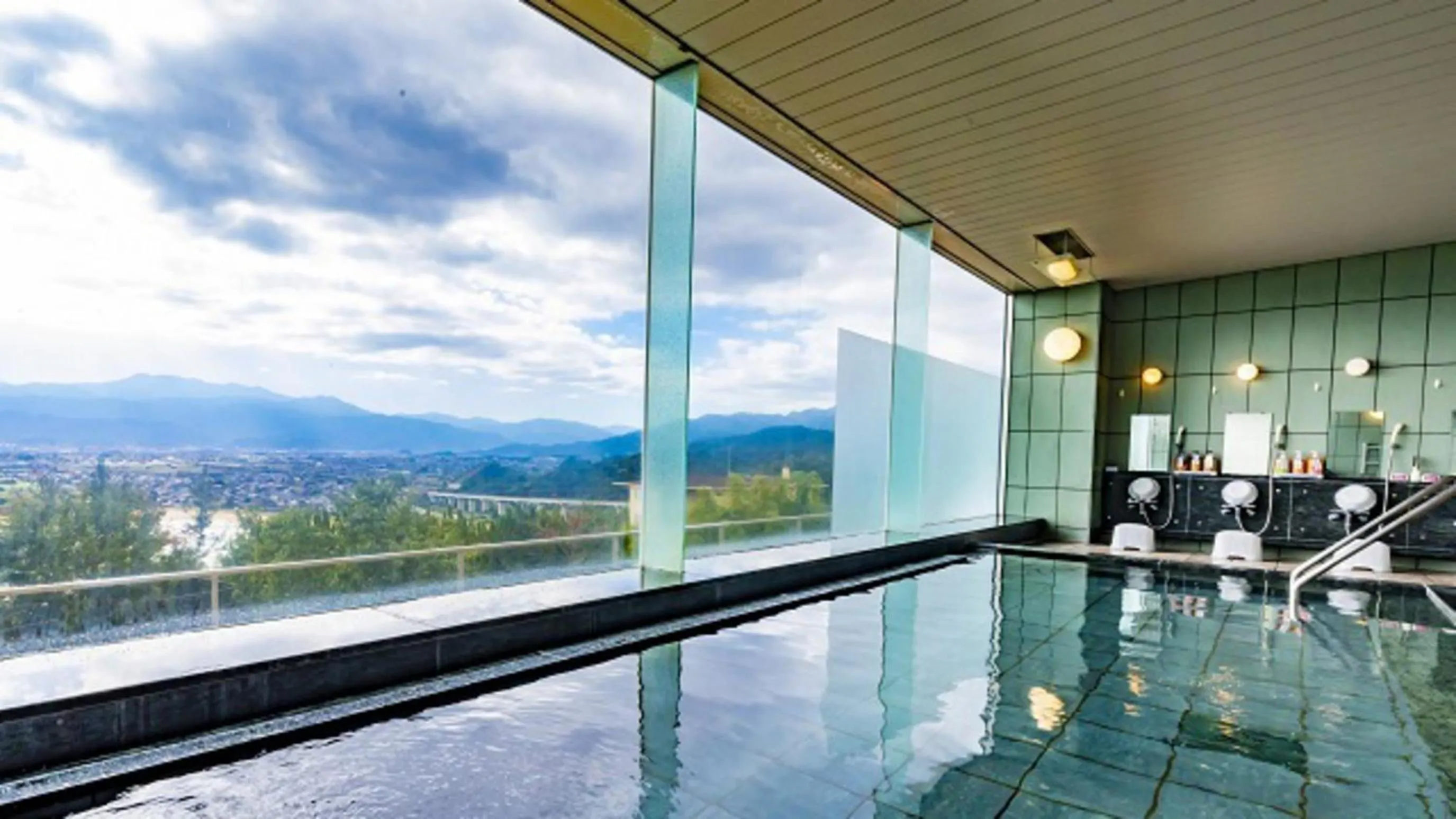 Hot Spring Bath in Kyukamura Setouchi-Toyo