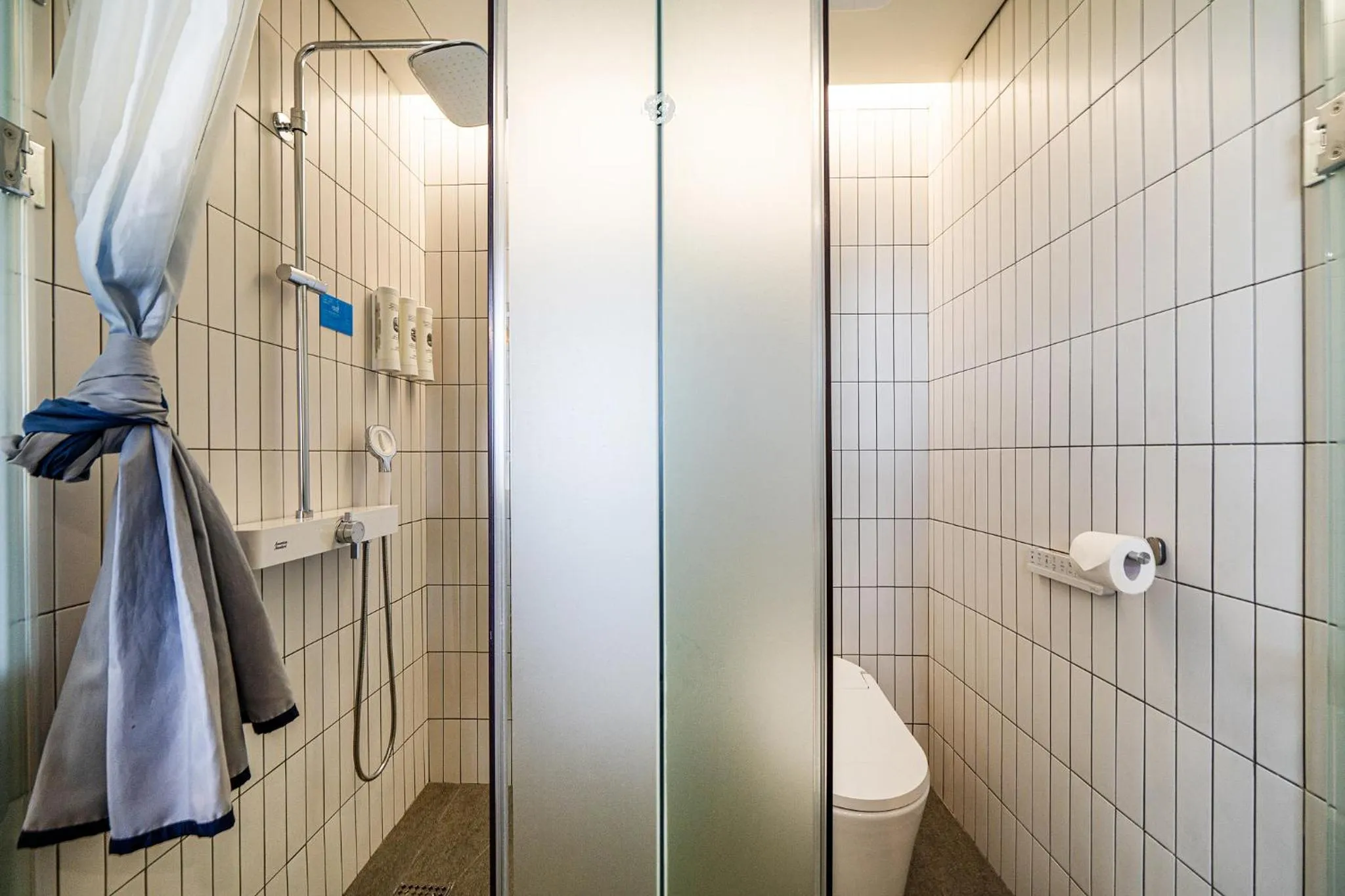 Bathroom in Hotel Parangvue