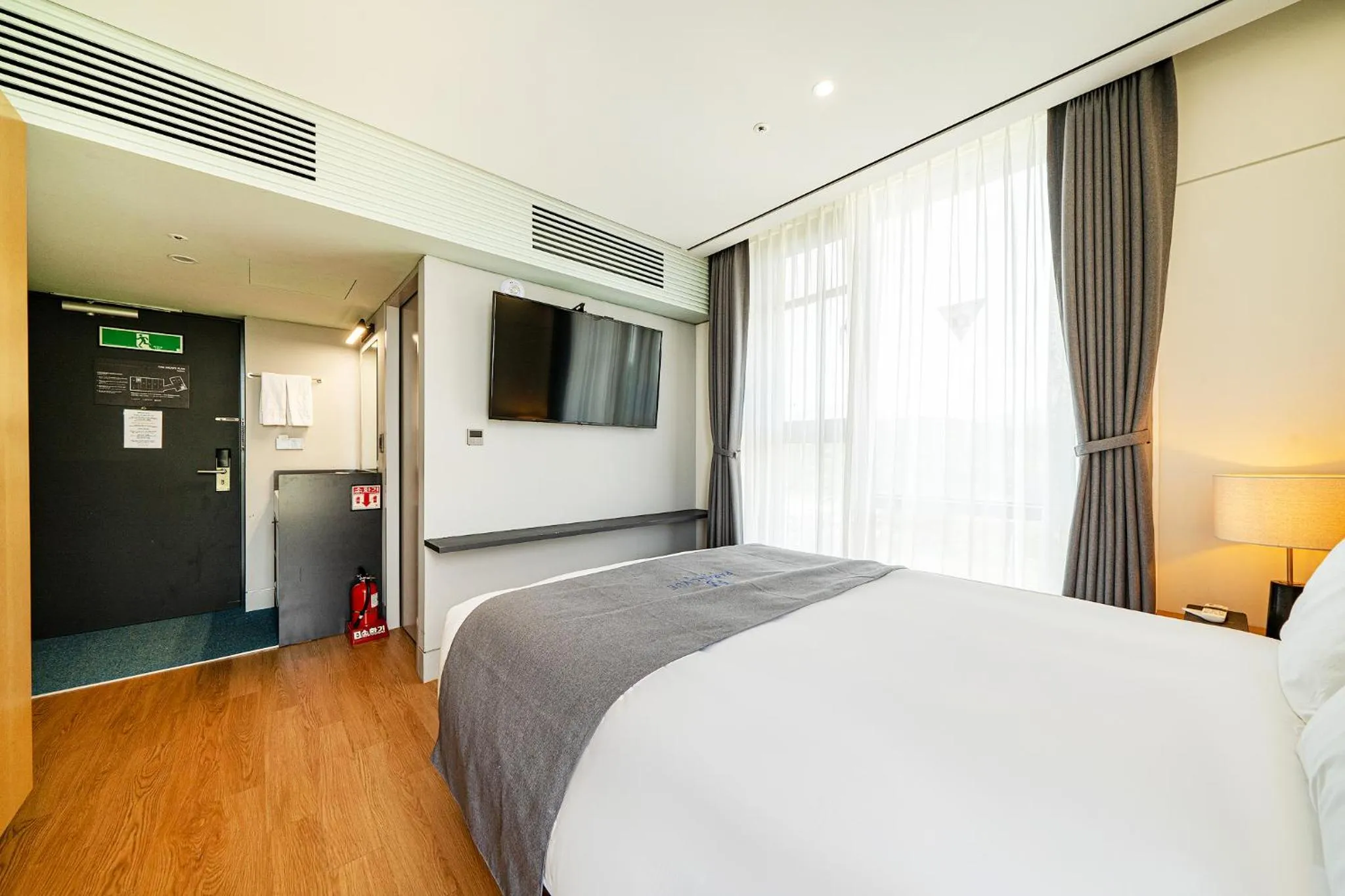 Bed in Hotel Parangvue