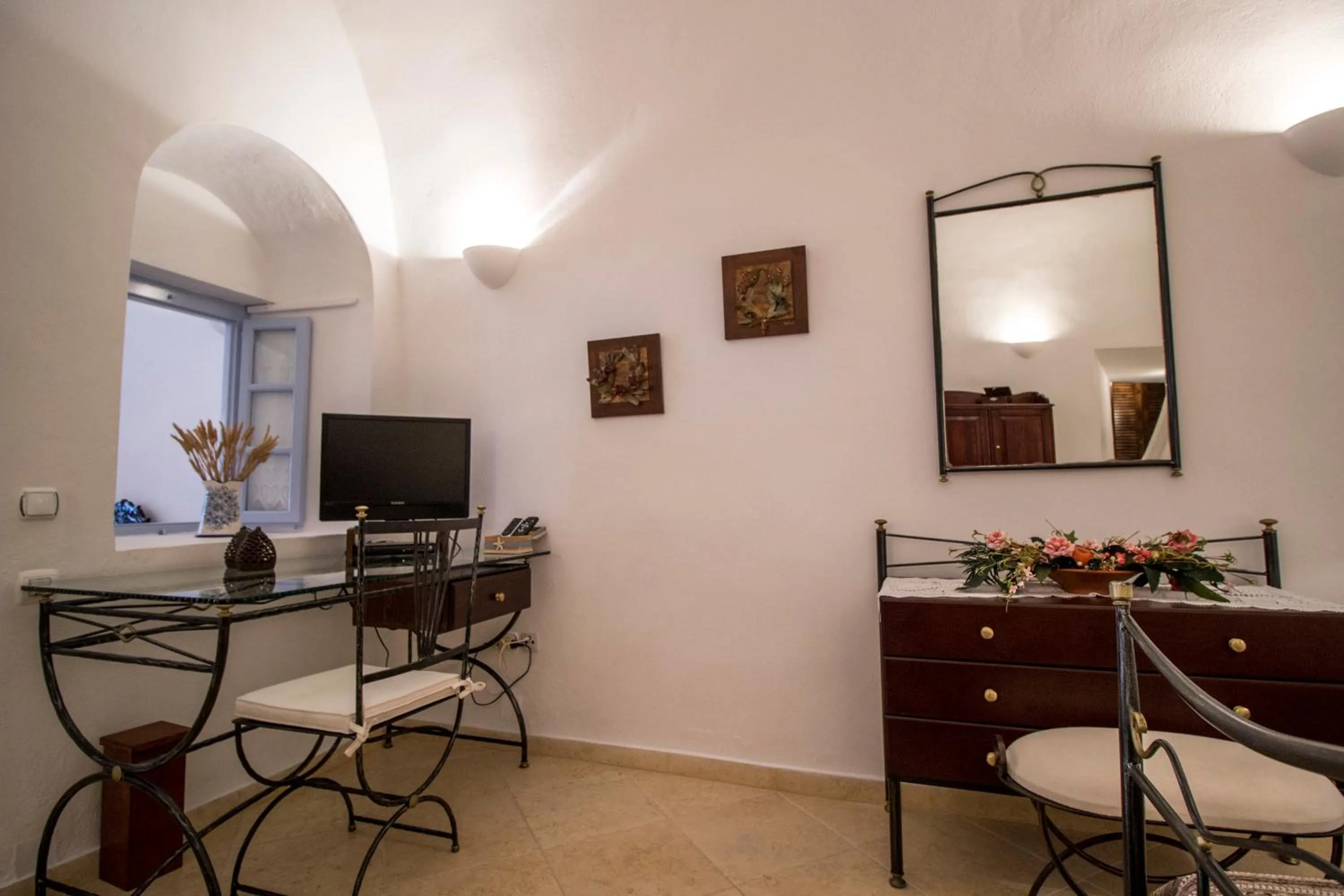 Lithies Traditional Homes