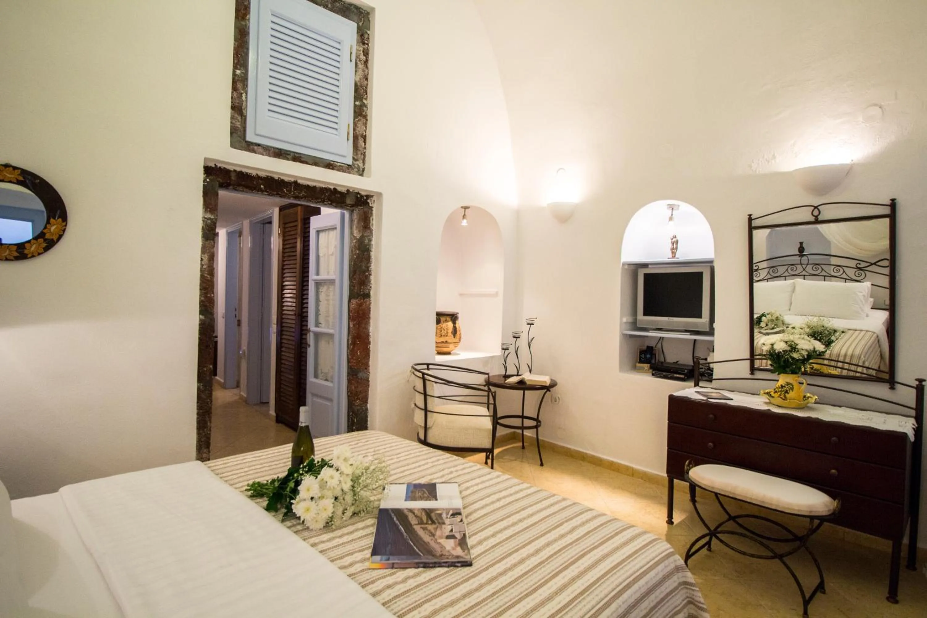 Bed in Lithies Traditional Homes