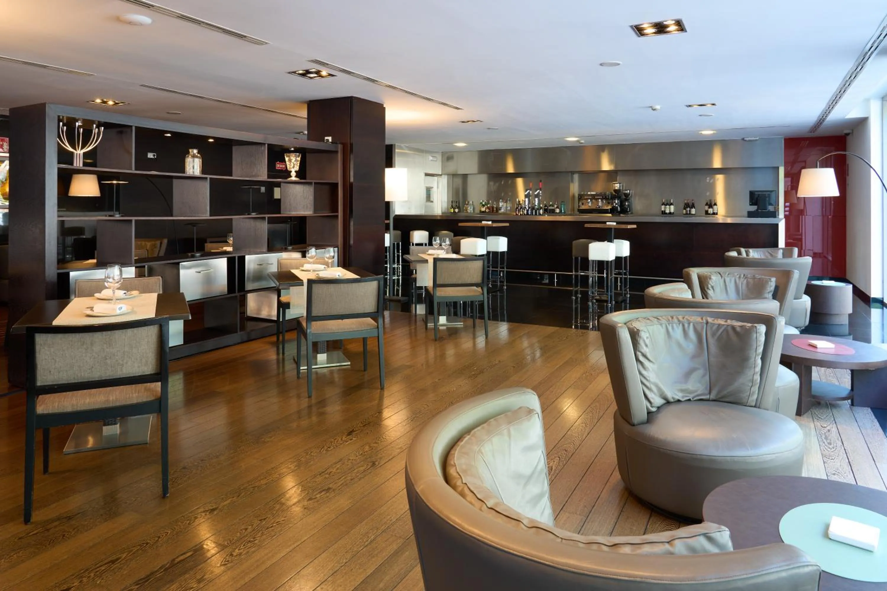 Restaurant/places to eat in Hesperia Bilbao