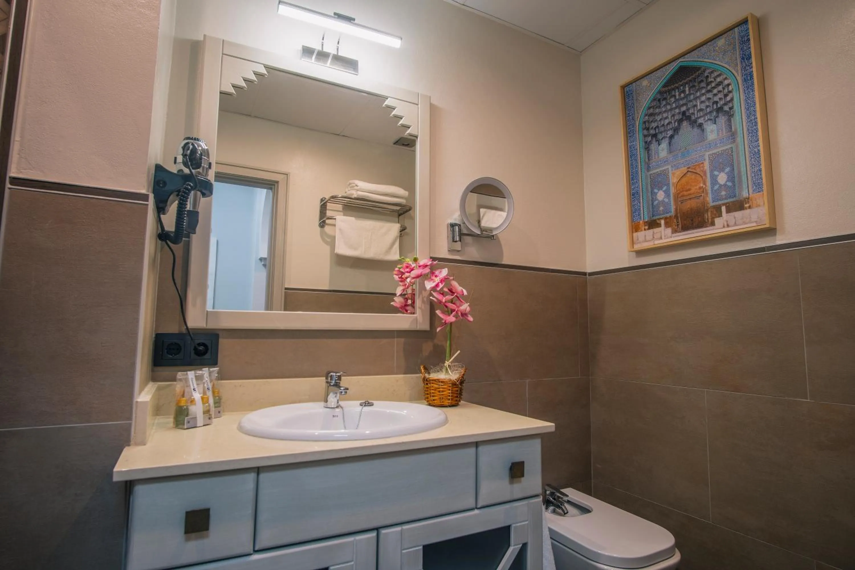 Bathroom in Apartamentos Turísticos La Baílla