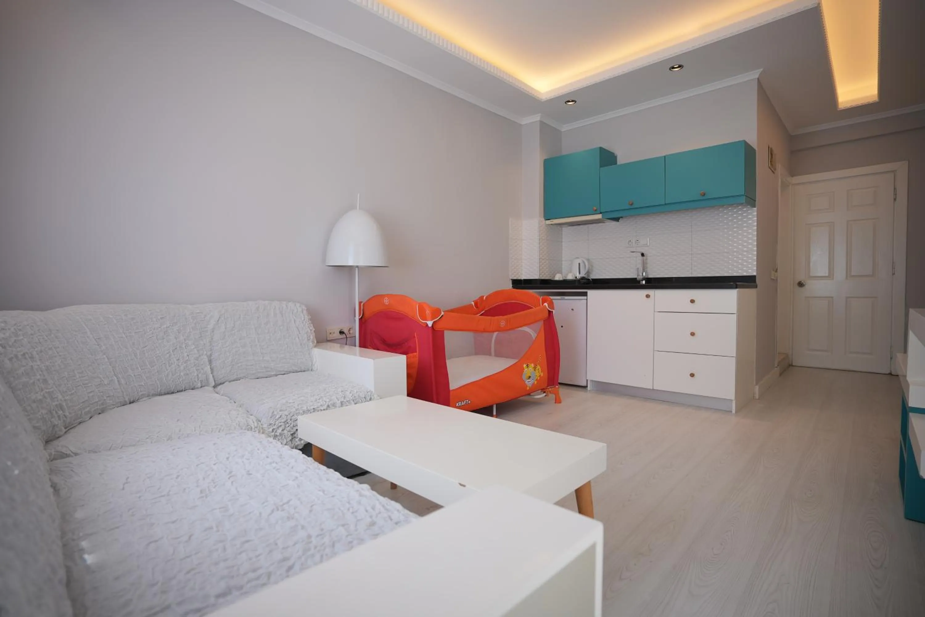 Living room in Nar 15 Boutique