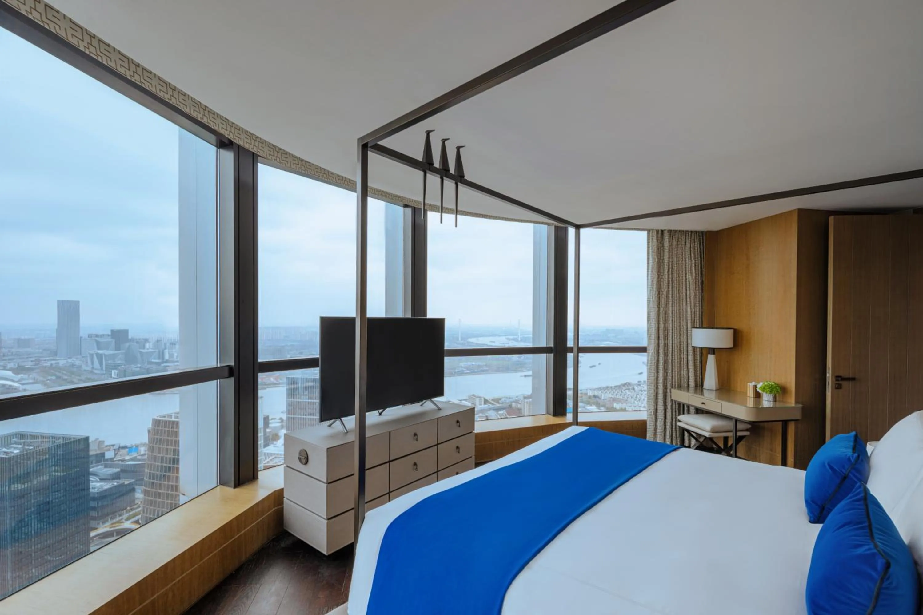 View (from property/room), Bed in MGM Shanghai West Bund