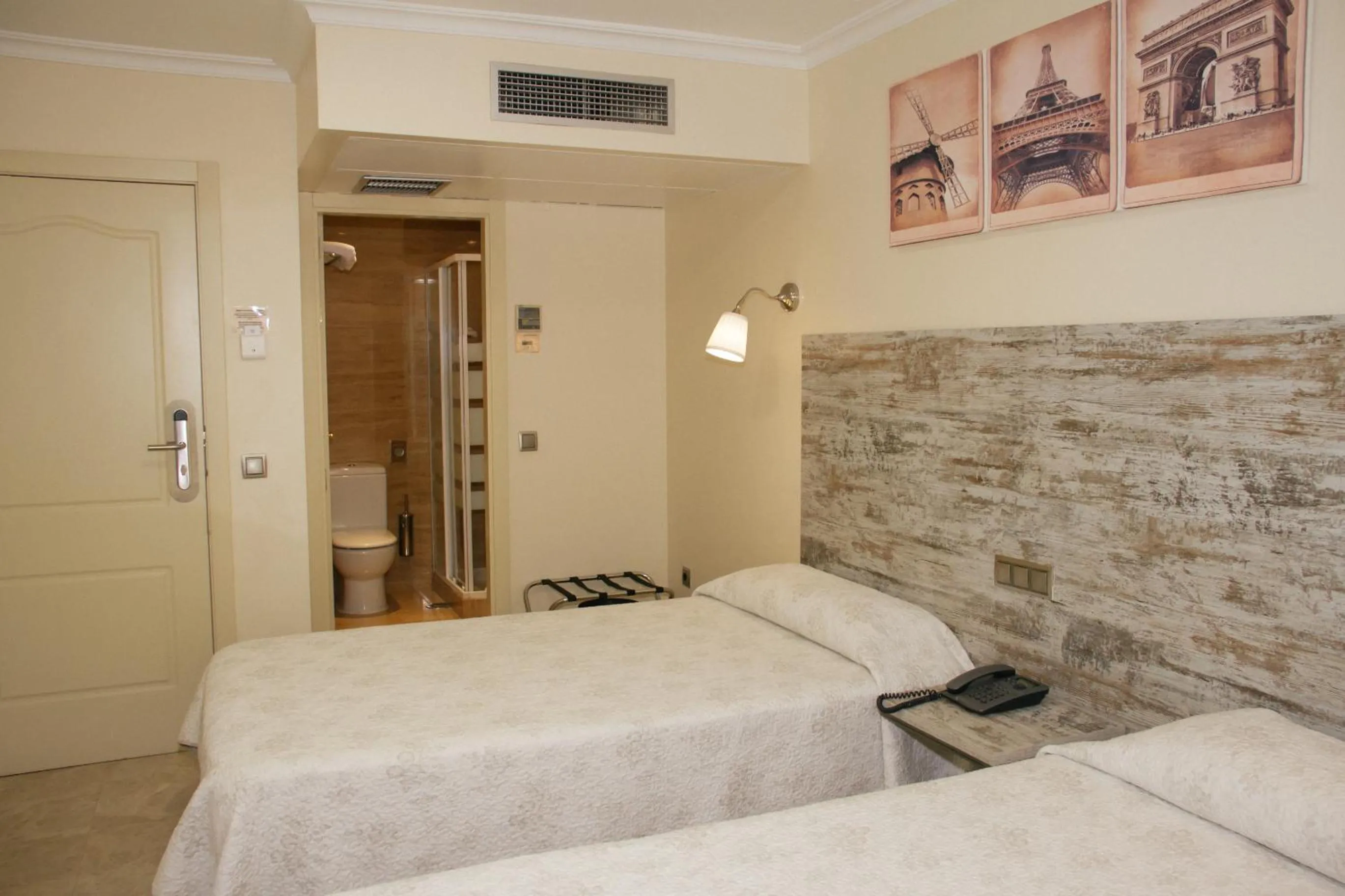 Bed in Caballero Errante