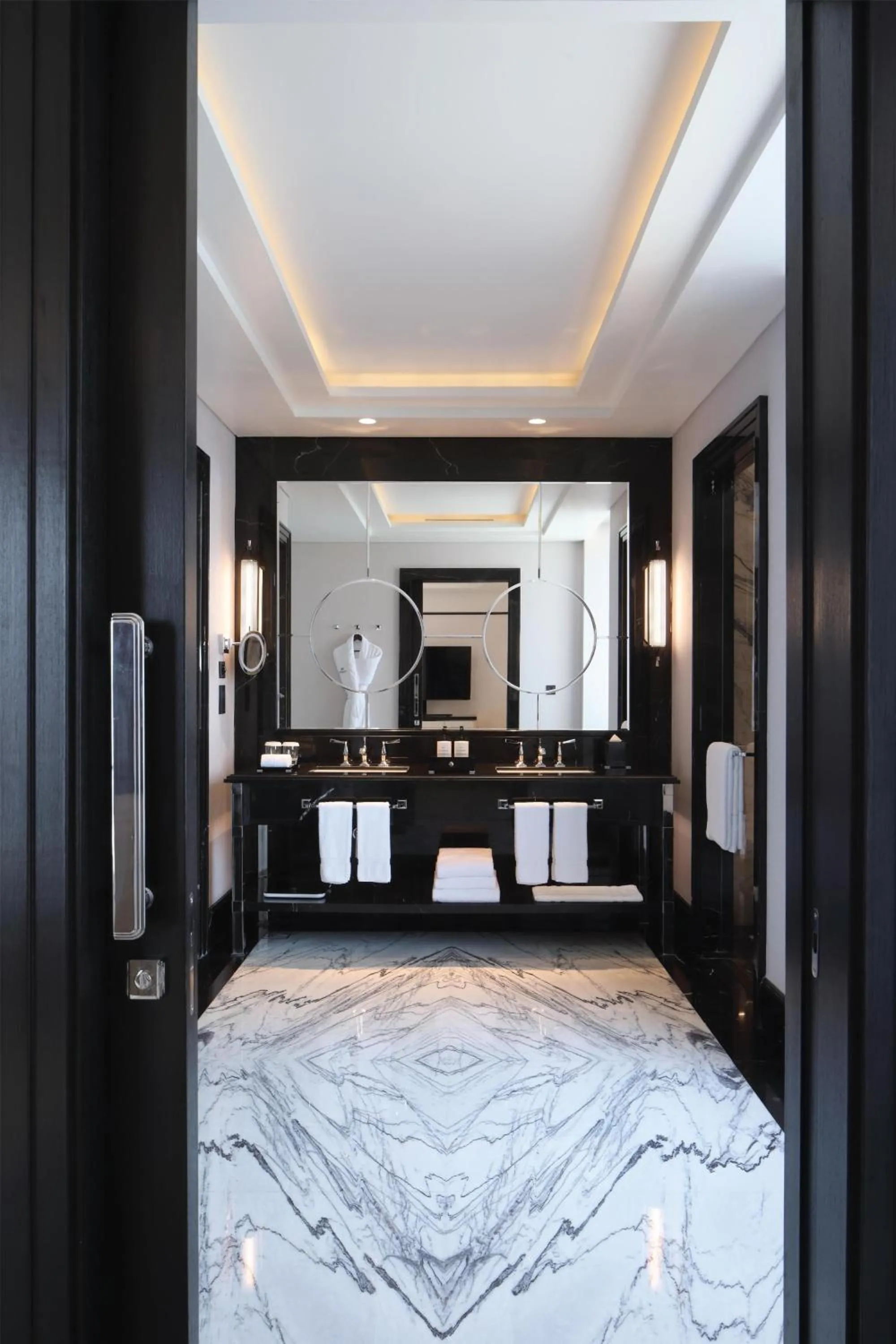 Bathroom in Waldorf Astoria Doha West Bay