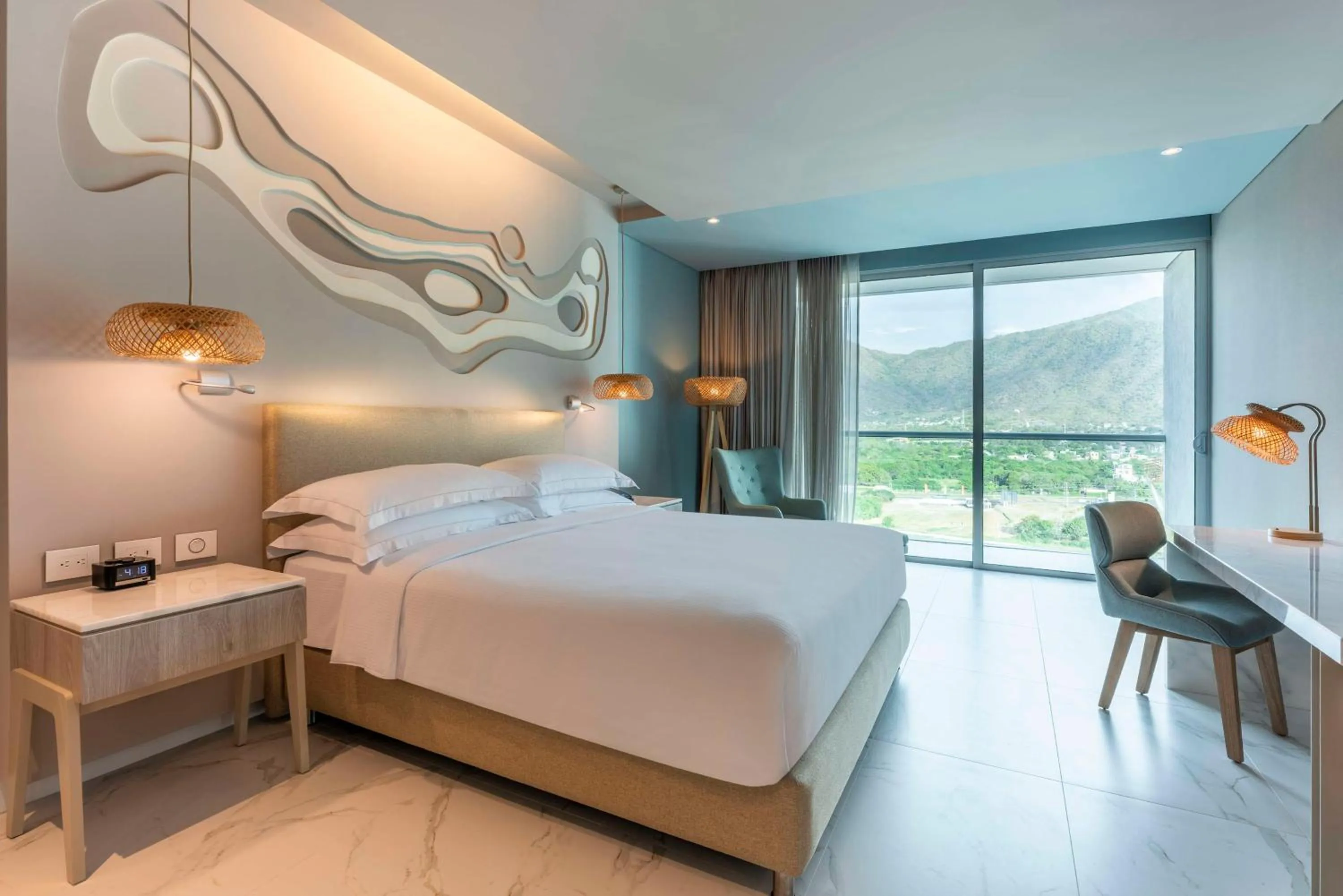 View (from property/room), Bed in Hilton Santa Marta