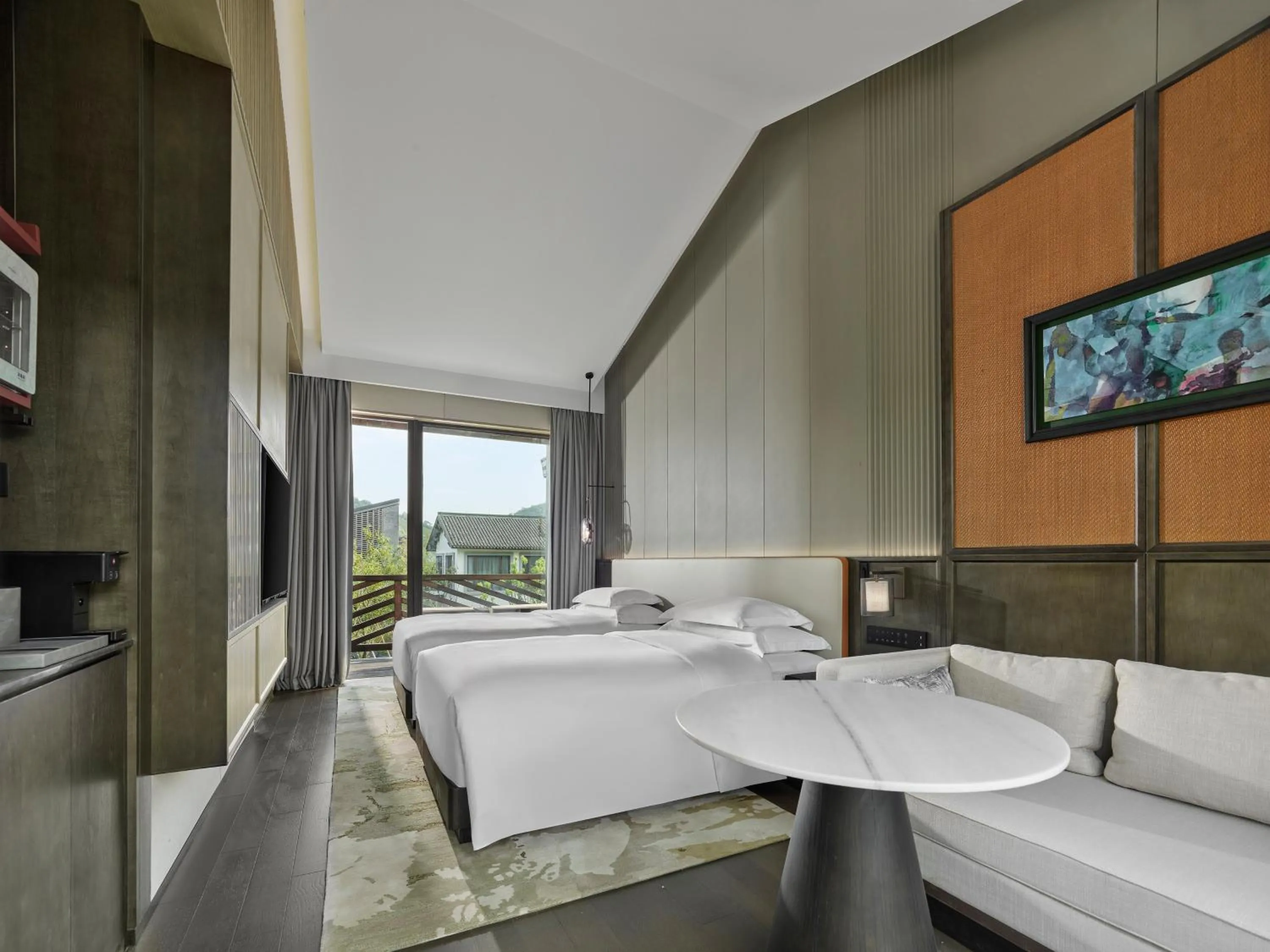 Photo of the whole room, Bed in HOMM Huzhou Xisai Shan