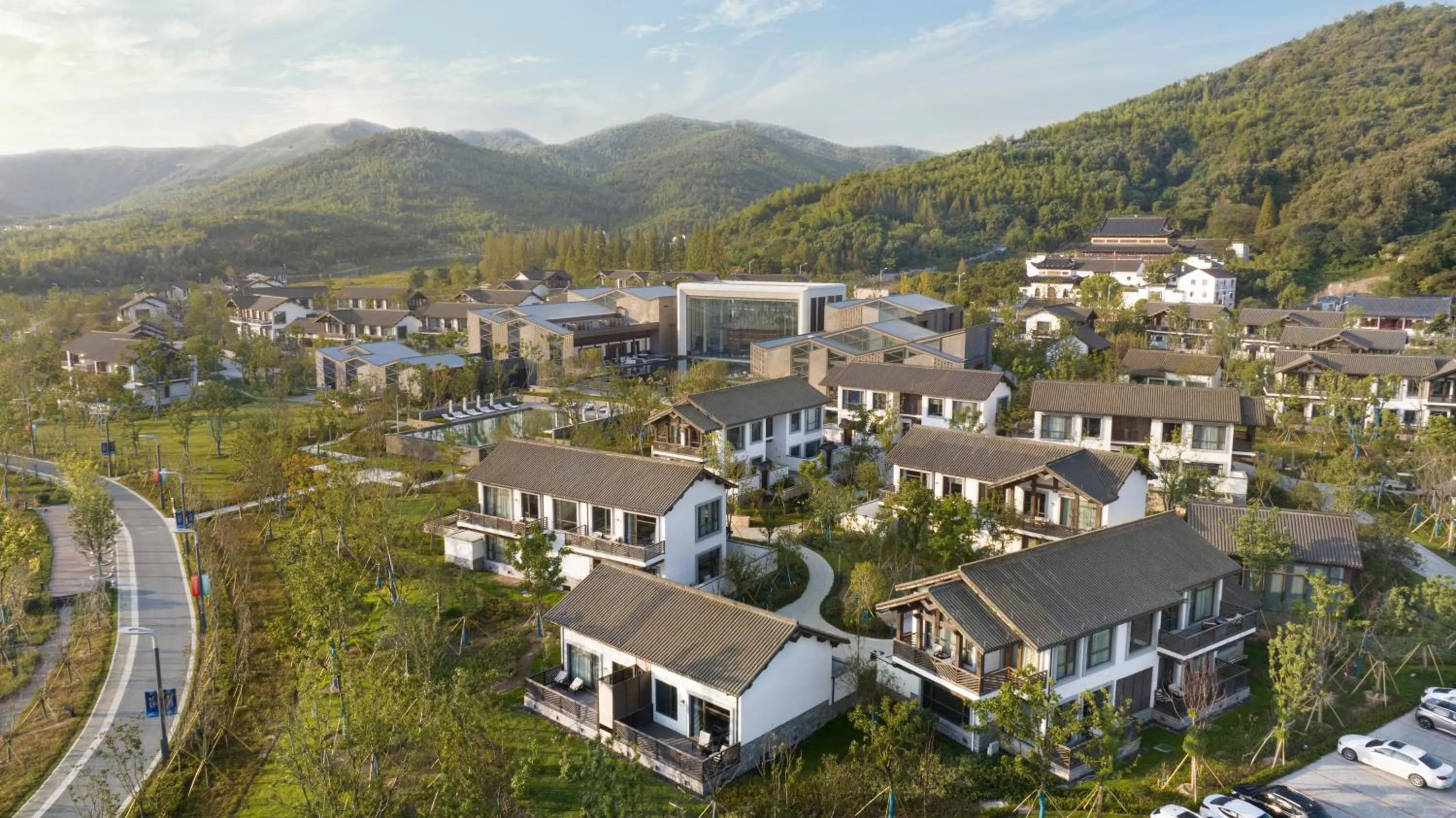 Property building in HOMM Huzhou Xisai Shan