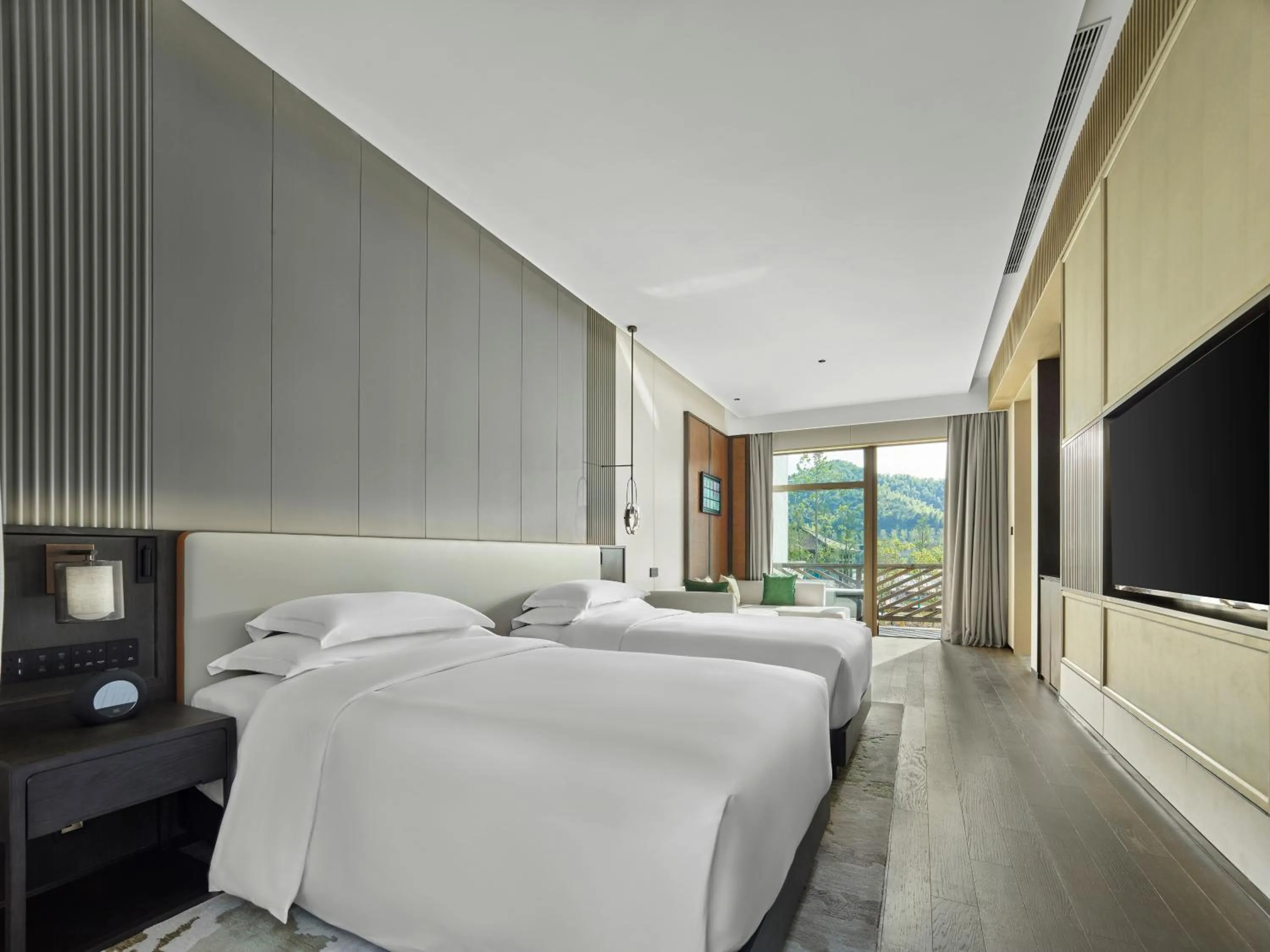 Photo of the whole room, Bed in HOMM Huzhou Xisai Shan