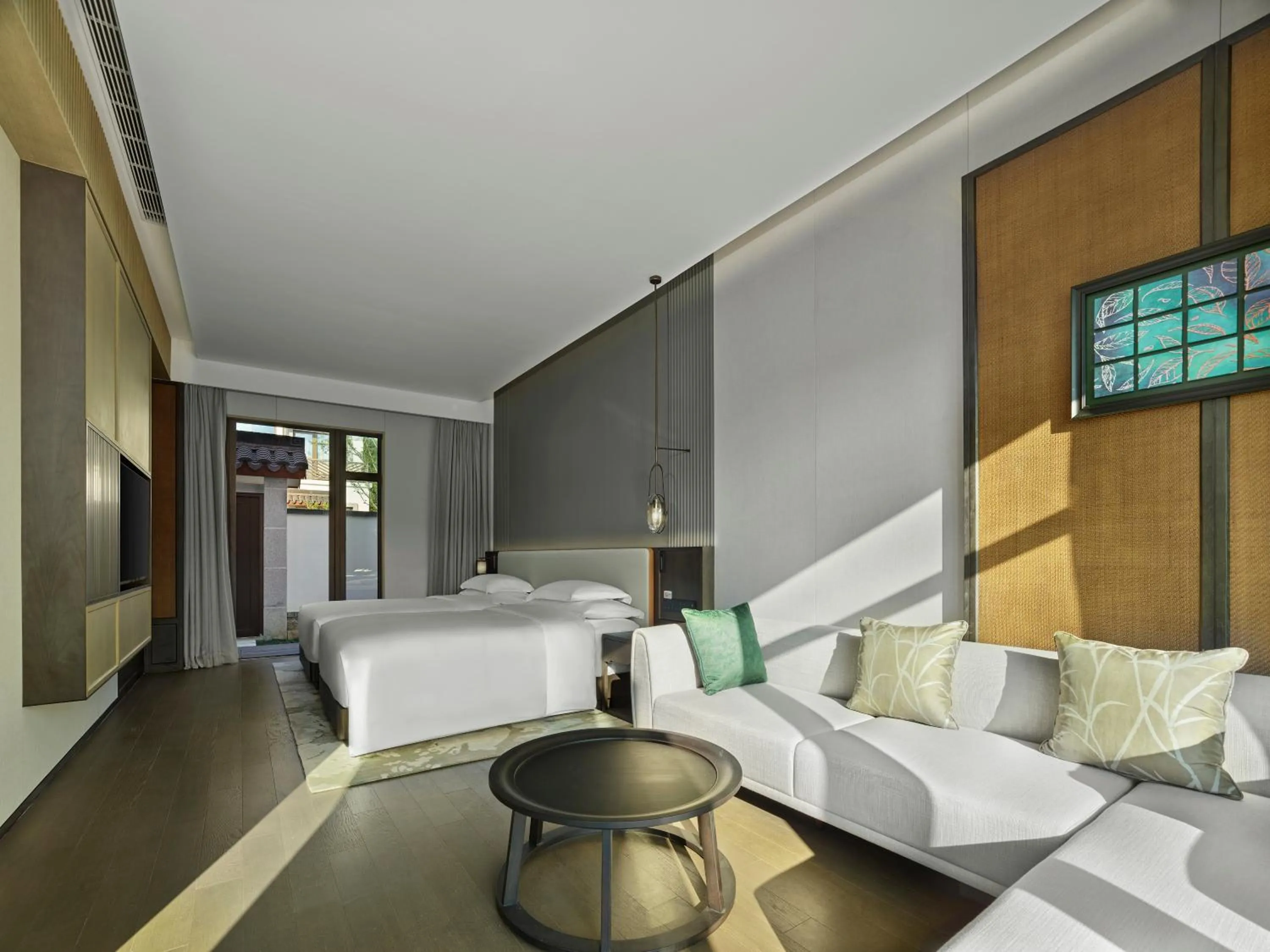 Photo of the whole room, Bed in HOMM Huzhou Xisai Shan