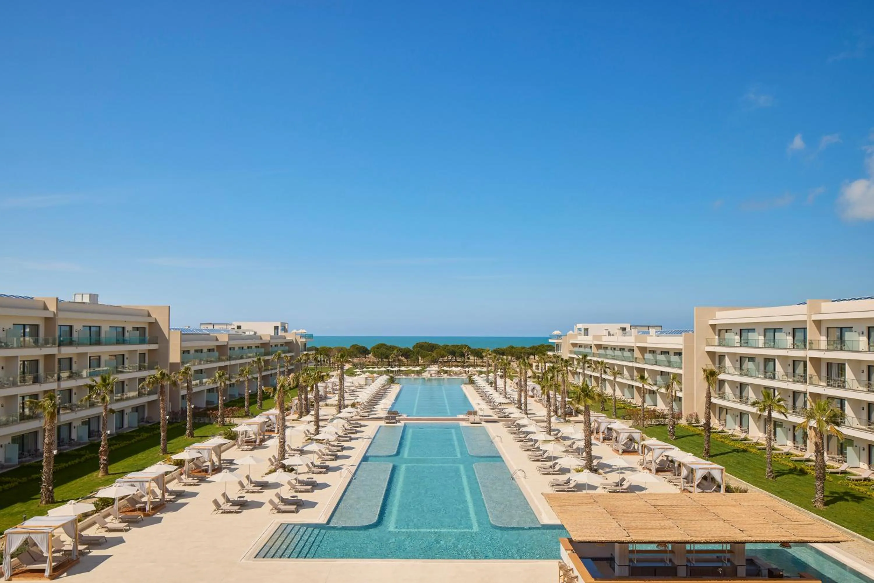 Swimming pool in Meliá Durrës Albania