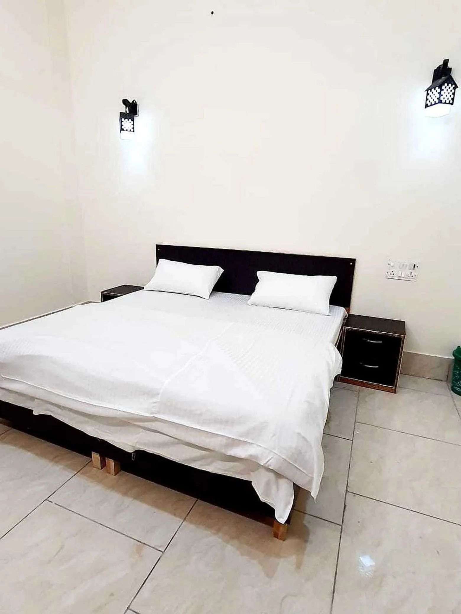 Bedroom in Hotel O S.K.GOLD