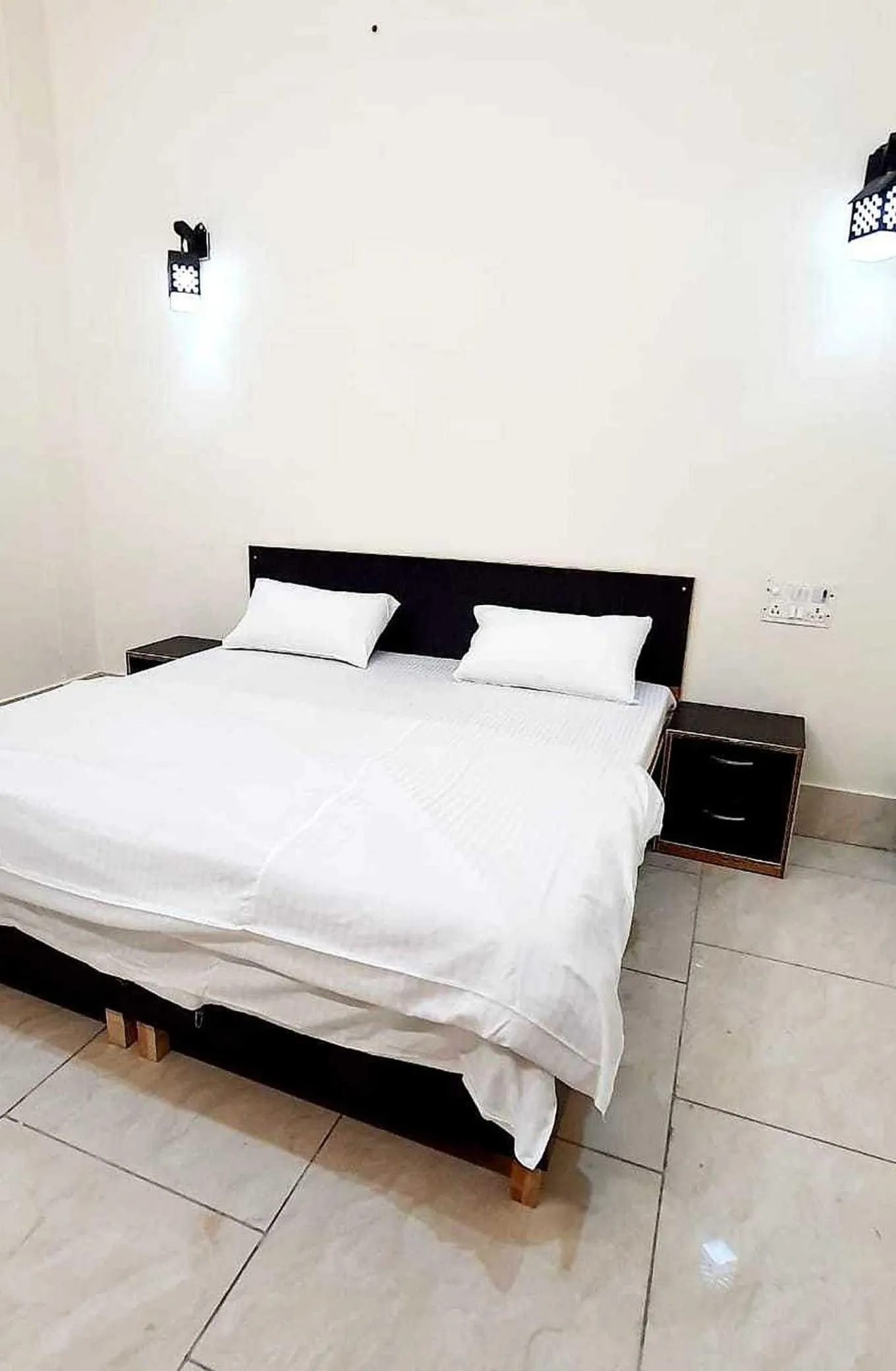 Bedroom in Hotel O S.K.GOLD