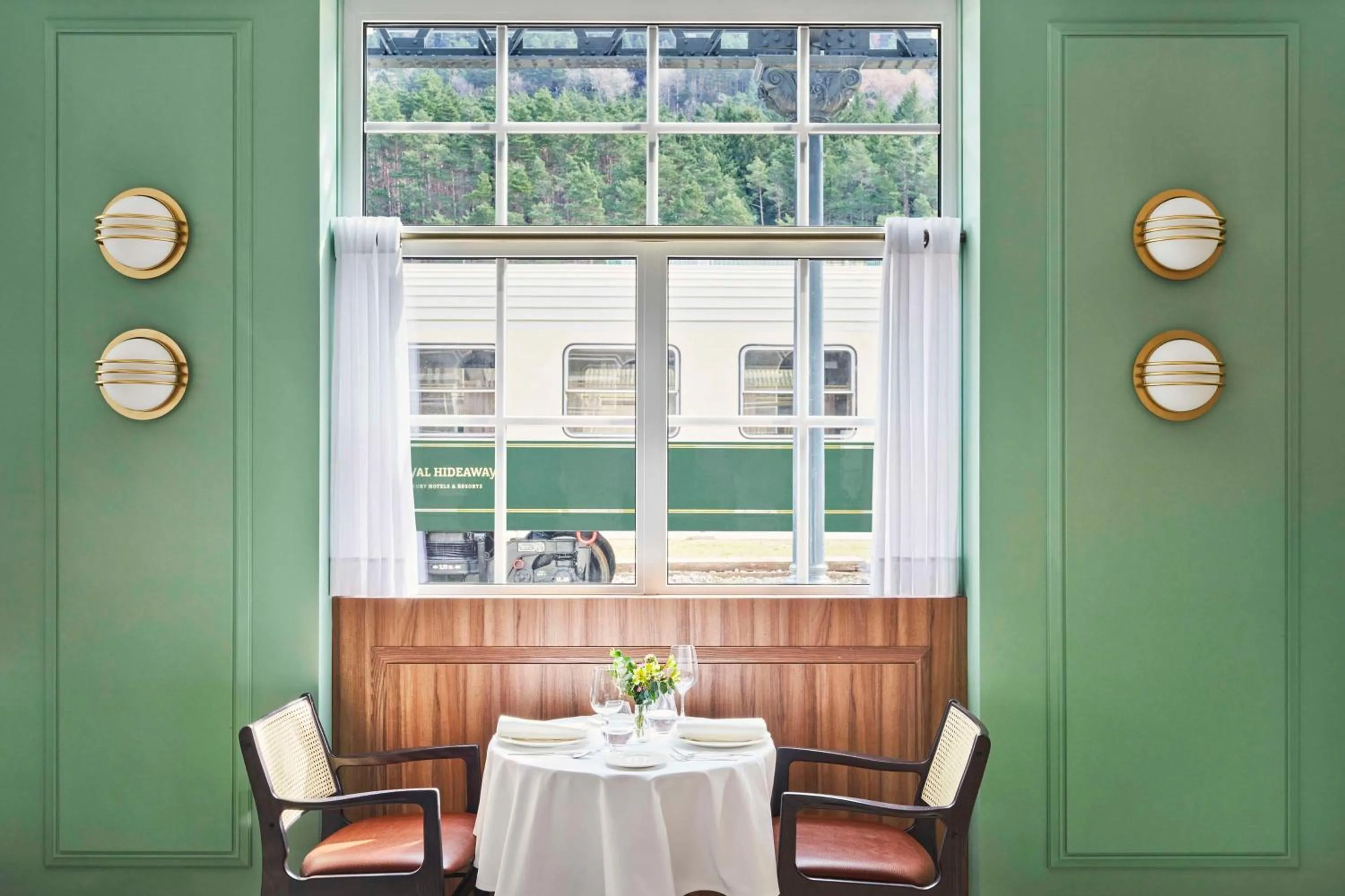 Restaurant/places to eat in Canfranc Estación, a Royal Hideaway Hotel - Gran Lujo